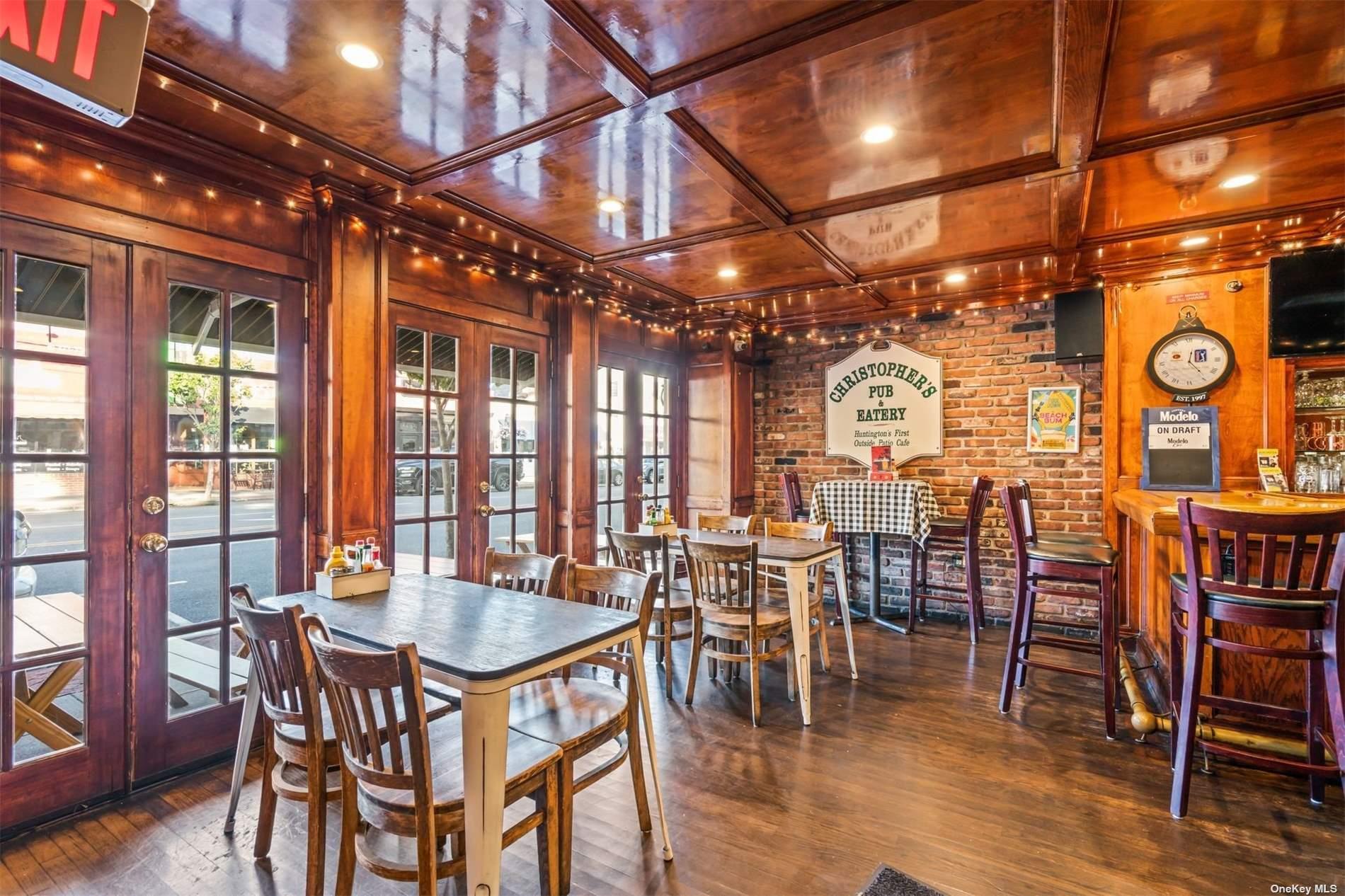 8 Wall Street, Huntington, NY 11743