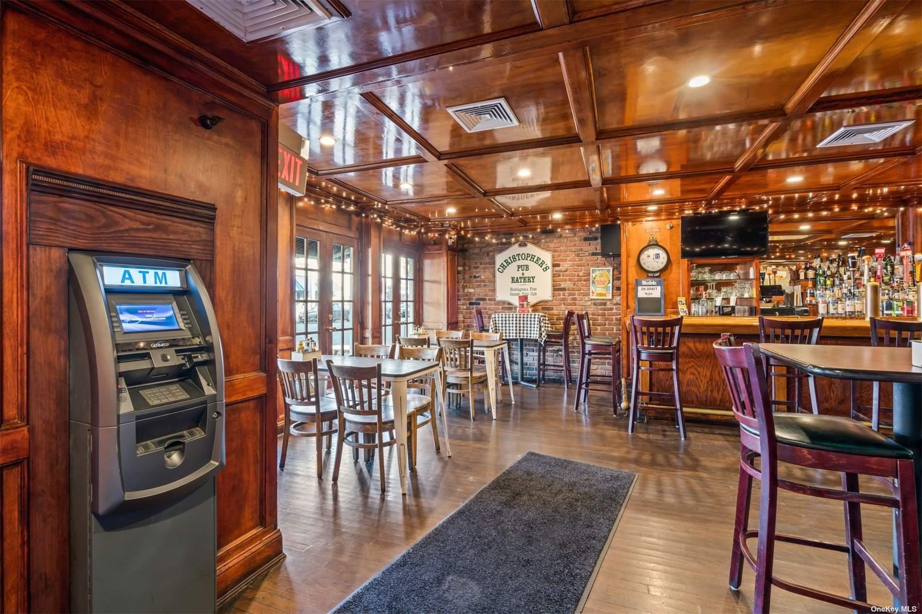 8 Wall Street, Huntington, NY 11743