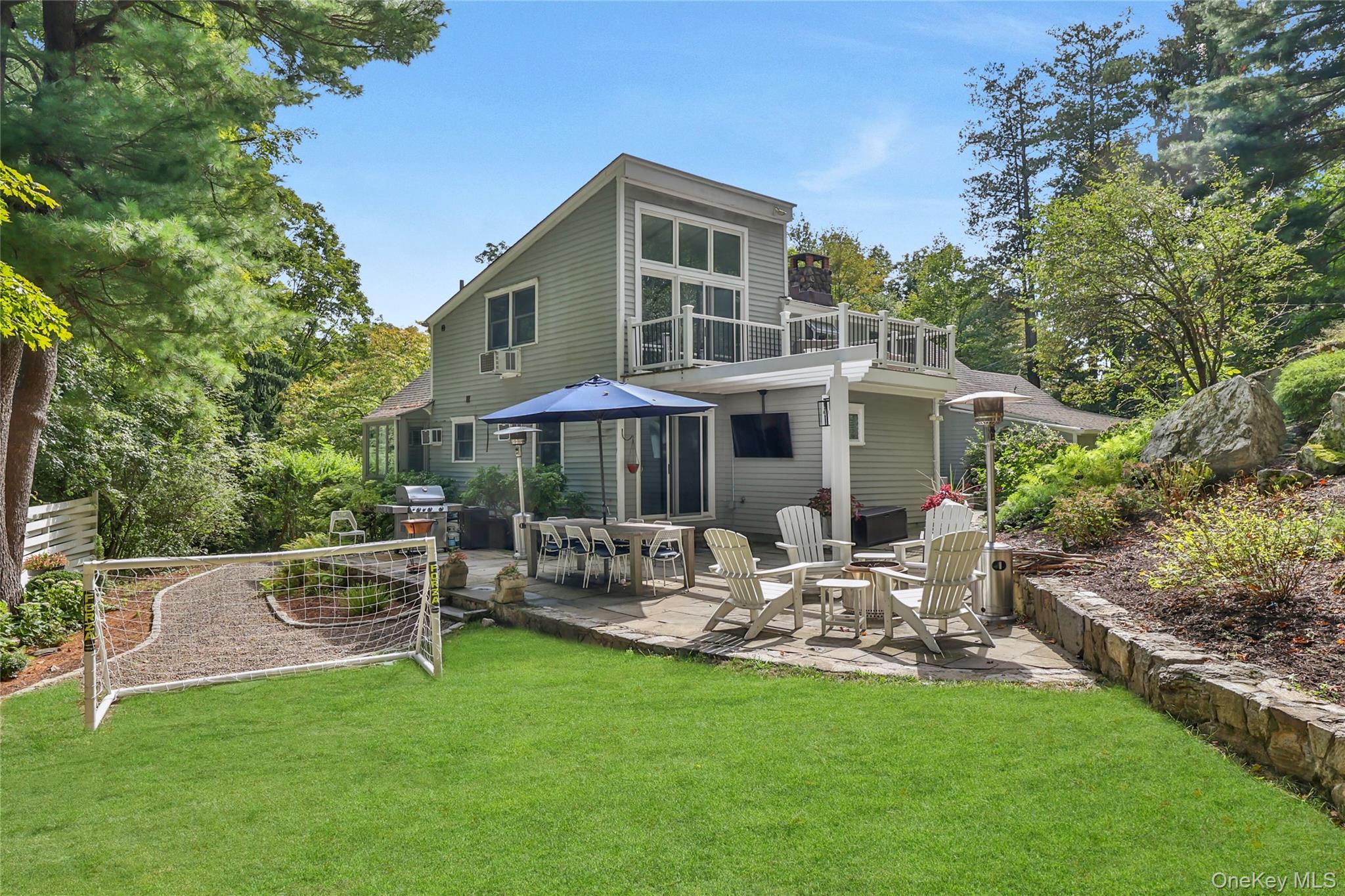 8 Old Roaring Brook Road, Mount Kisco, NY 10549