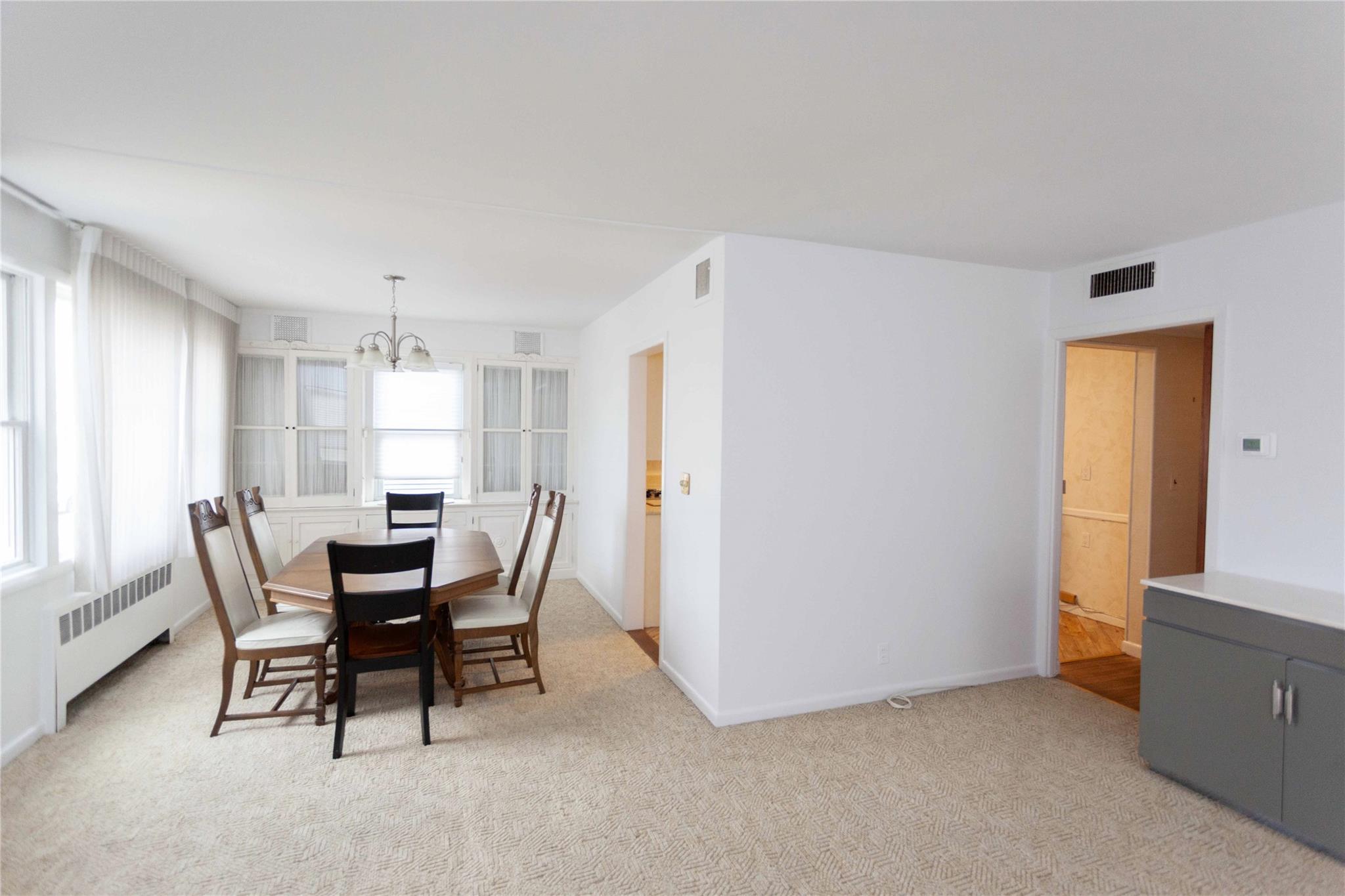 340 W Fulton Street, Long Beach, NY 11561
