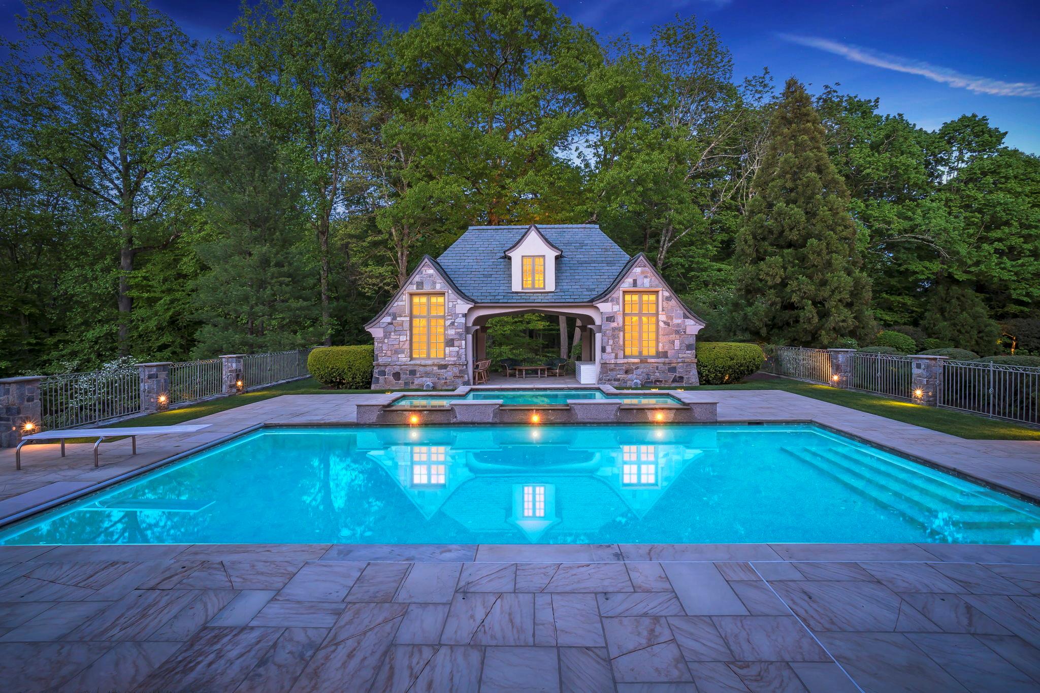 24 Penwood Road, Bedford Corners, NY 10549