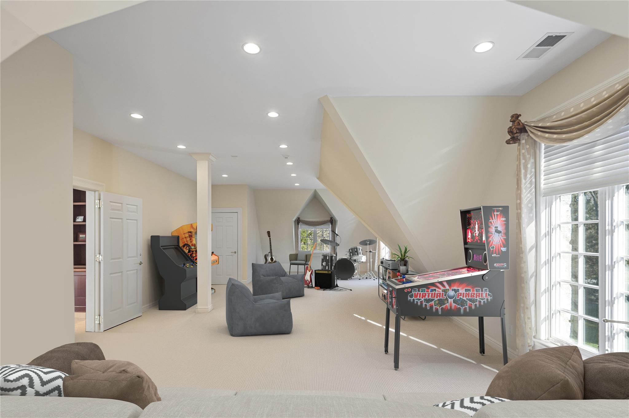 24 Penwood Road, Bedford Corners, NY 10549