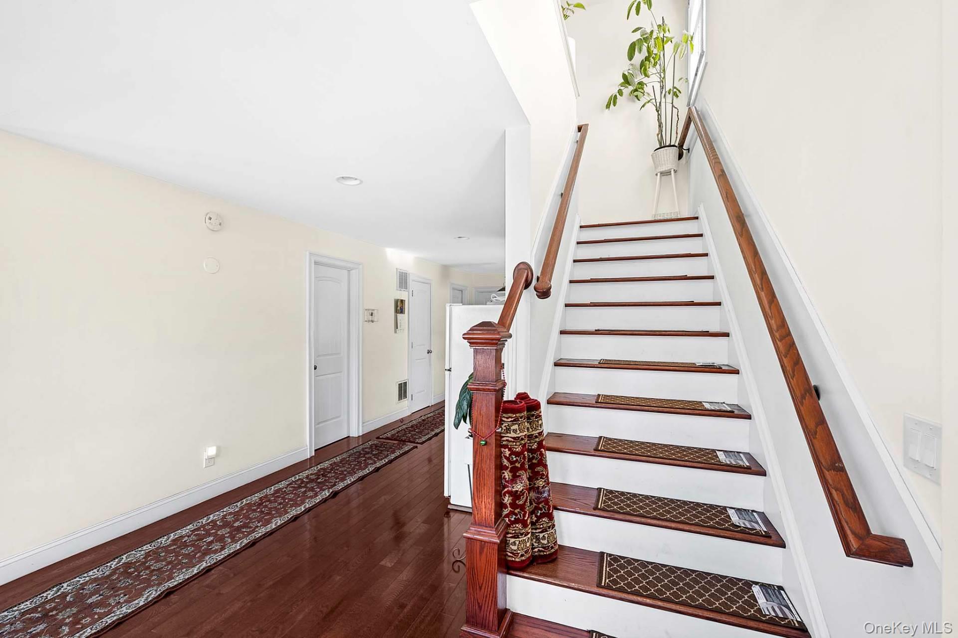 36 Wood Road Trail, Flanders, NY 11901