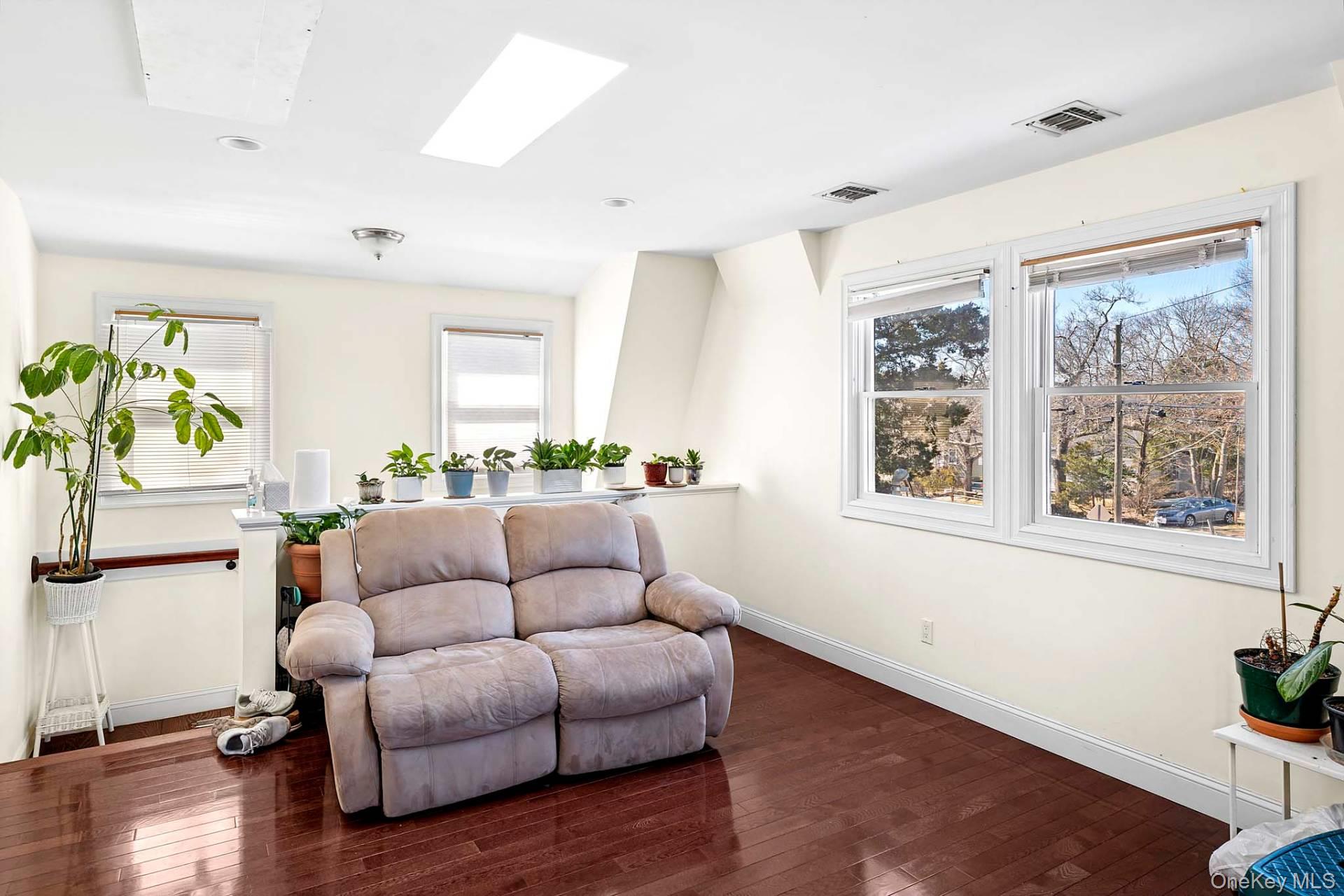 36 Wood Road Trail, Flanders, NY 11901