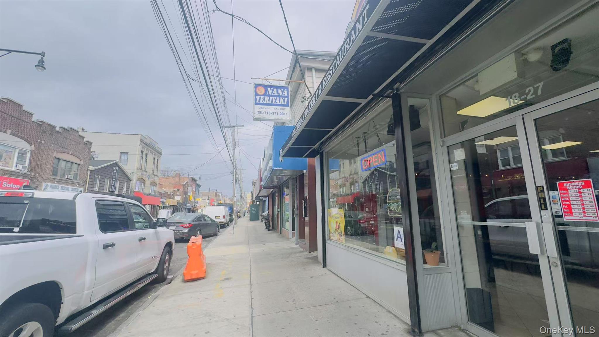 18-27 college point Boulevard, College Point, NY 11356