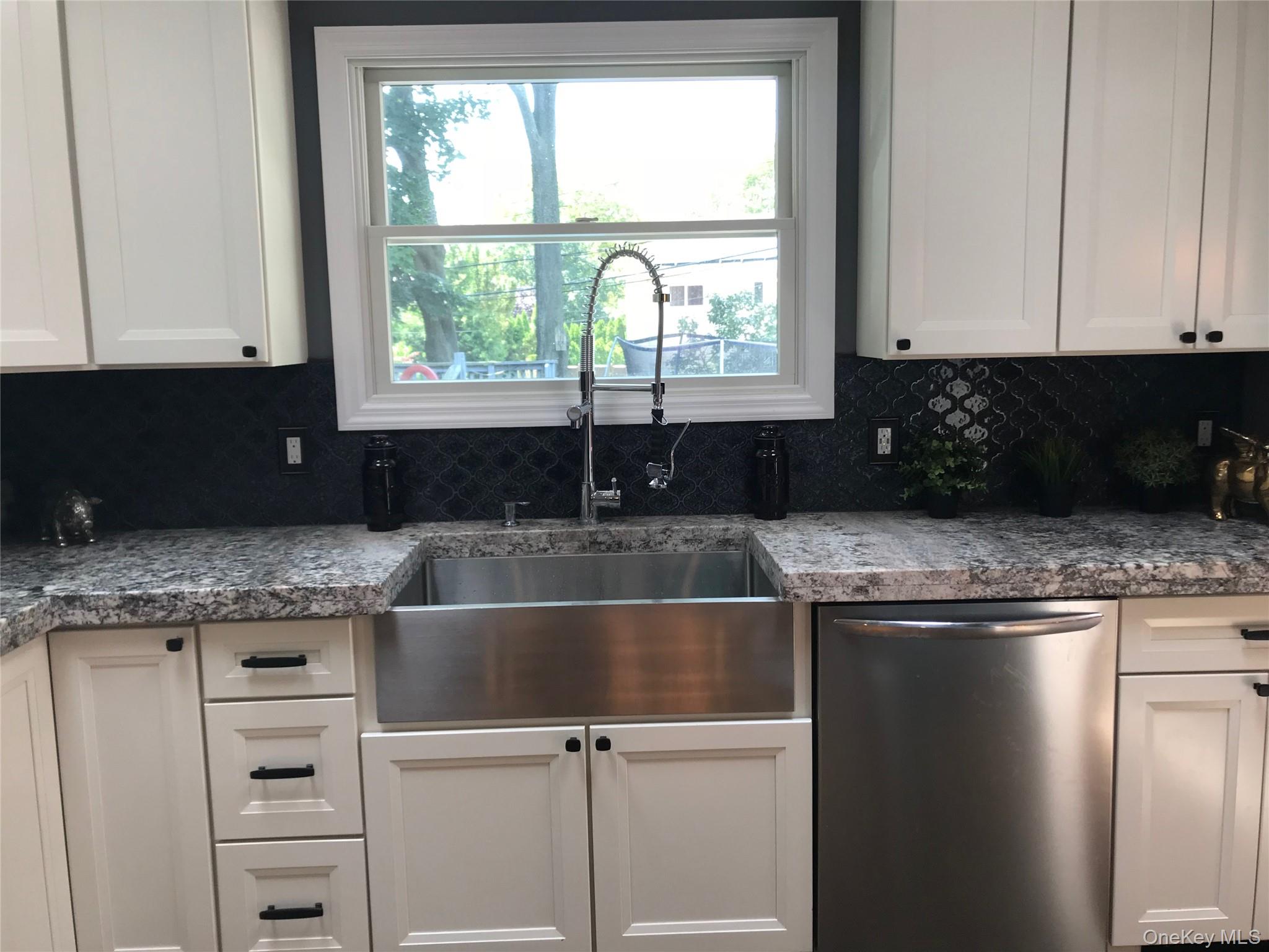 520 Ann Lane, Wantagh, NY 11793