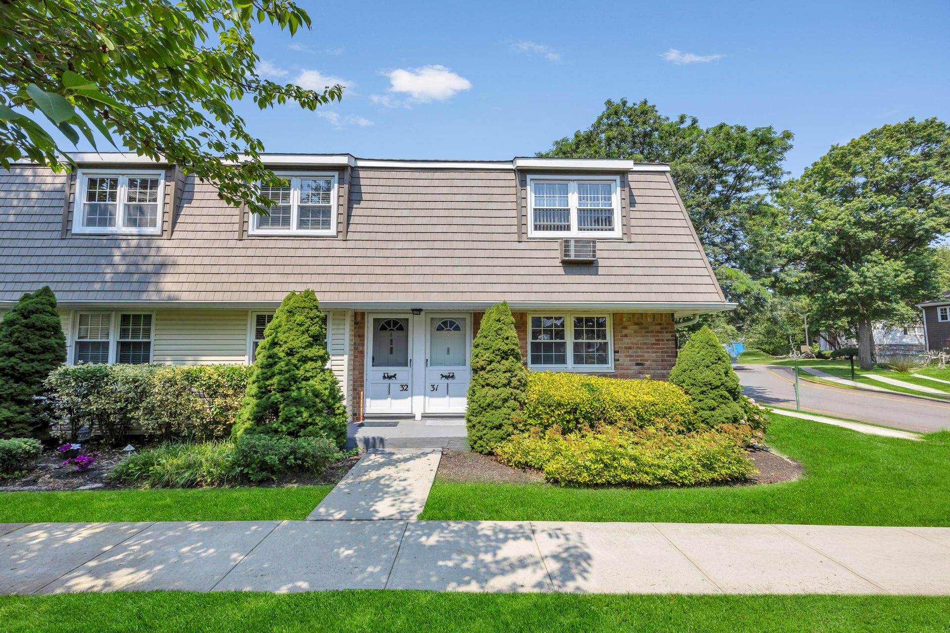 3231 Wilshire Lane # 3231, Oakdale, NY 11769