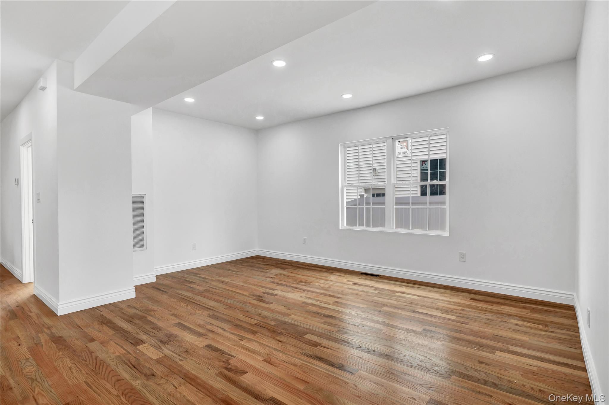 29 Sterling Place, Hempstead, NY 11550