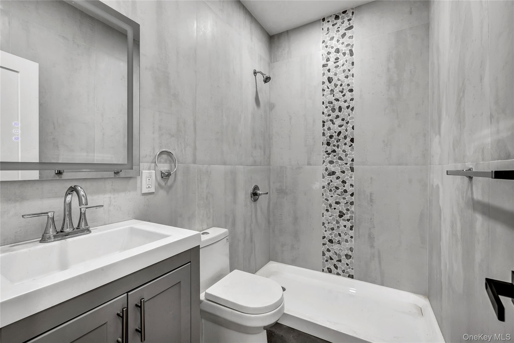 29 Sterling Place, Hempstead, NY 11550