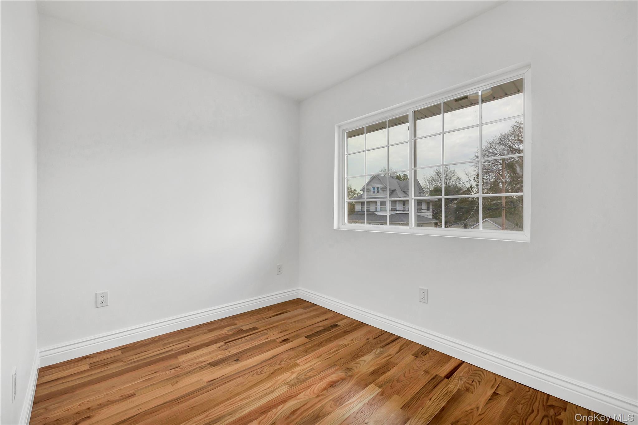 29 Sterling Place, Hempstead, NY 11550