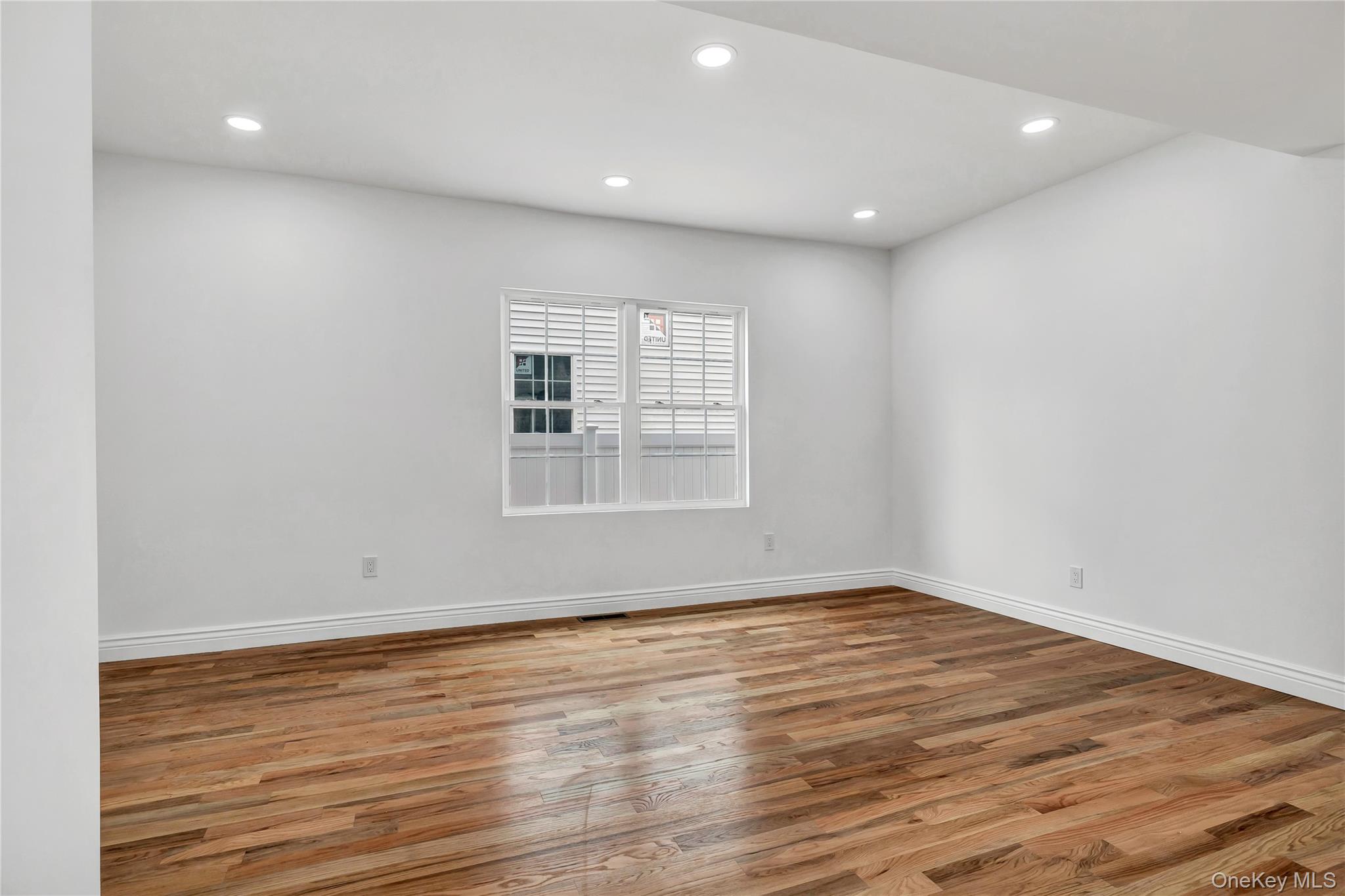 29 Sterling Place, Hempstead, NY 11550