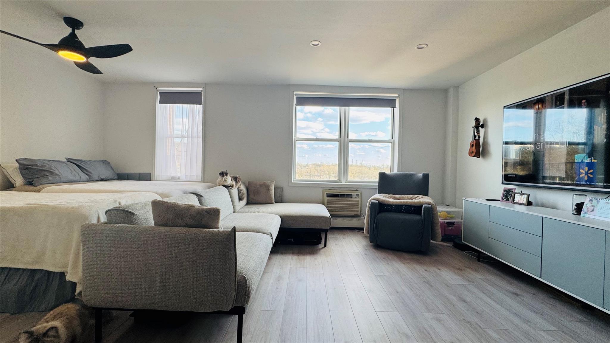 54-40 Little Neck Parkway # 6B, Little Neck, NY 11362