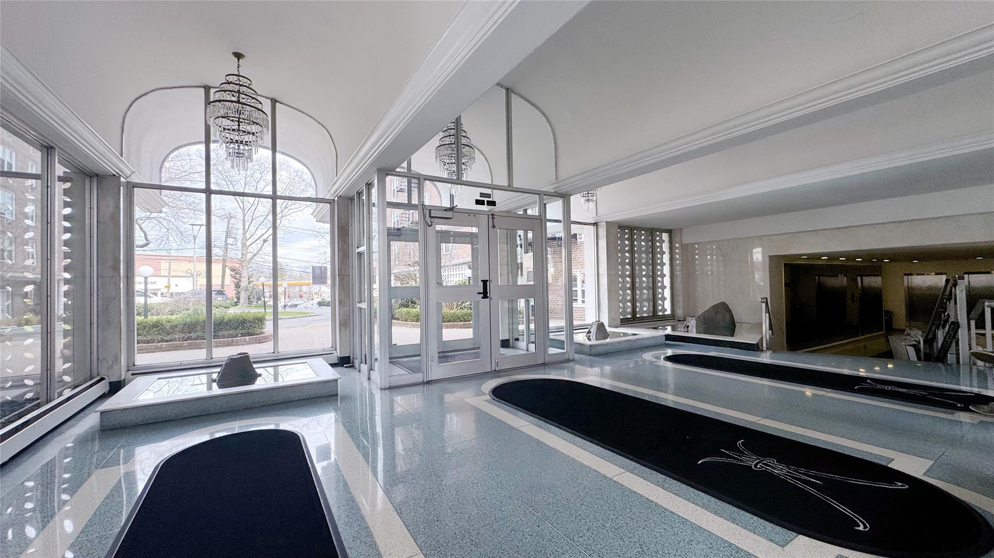 54-40 Little Neck Parkway # 6B, Little Neck, NY 11362