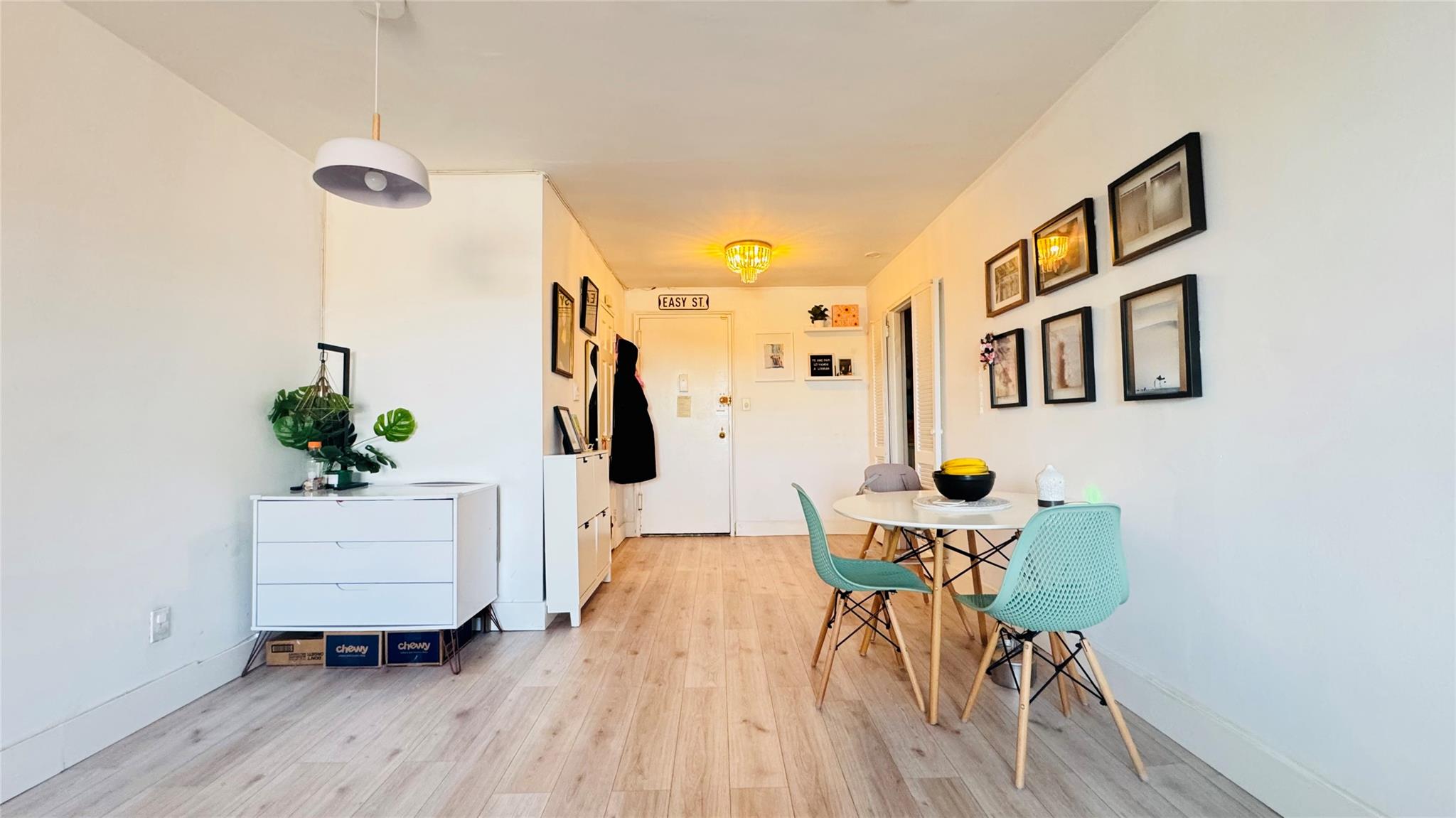 54-40 Little Neck Parkway # 6B, Little Neck, NY 11362