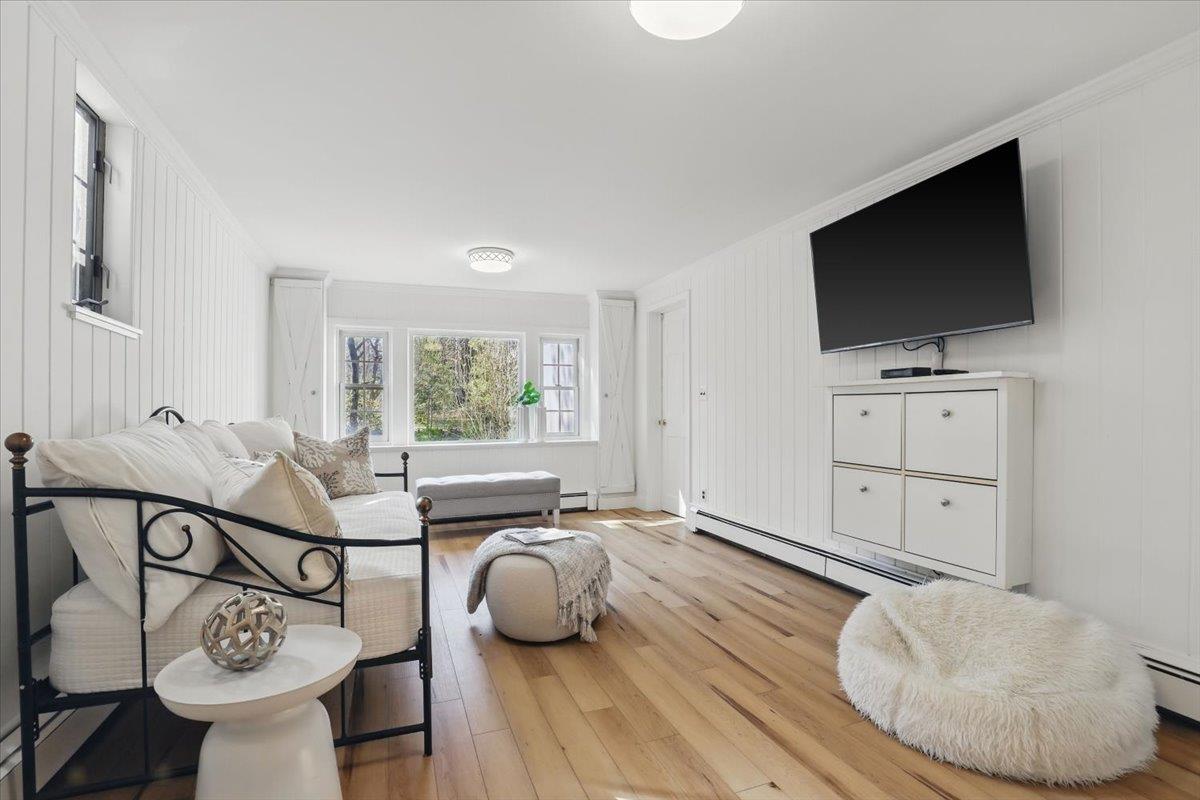 18 Holly Lane, Rye, NY 10580