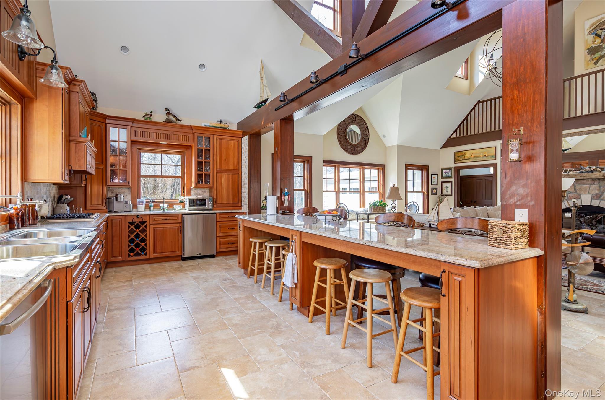 27 Country Club Drive, Shelter Island, NY 11964