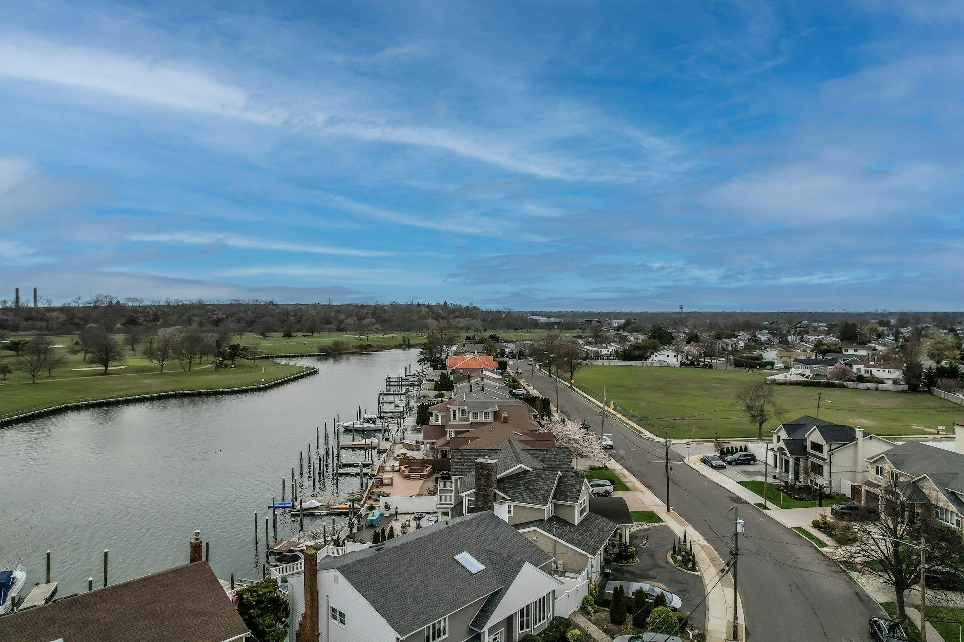 2959 Clubhouse Road, Merrick, NY 11566