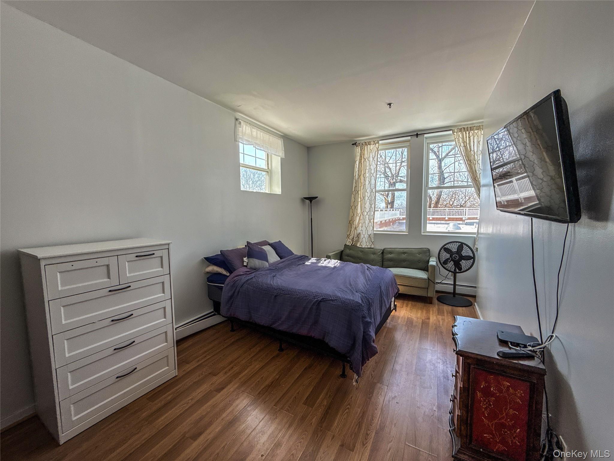 100 Clarewood Drive # 4G, Hastings-on-Hudson, NY 10706