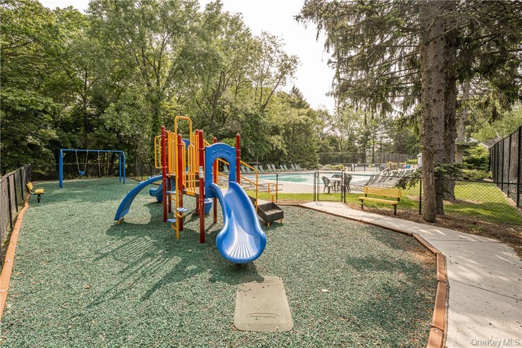 100 Clarewood Drive # 4G, Hastings-on-Hudson, NY 10706