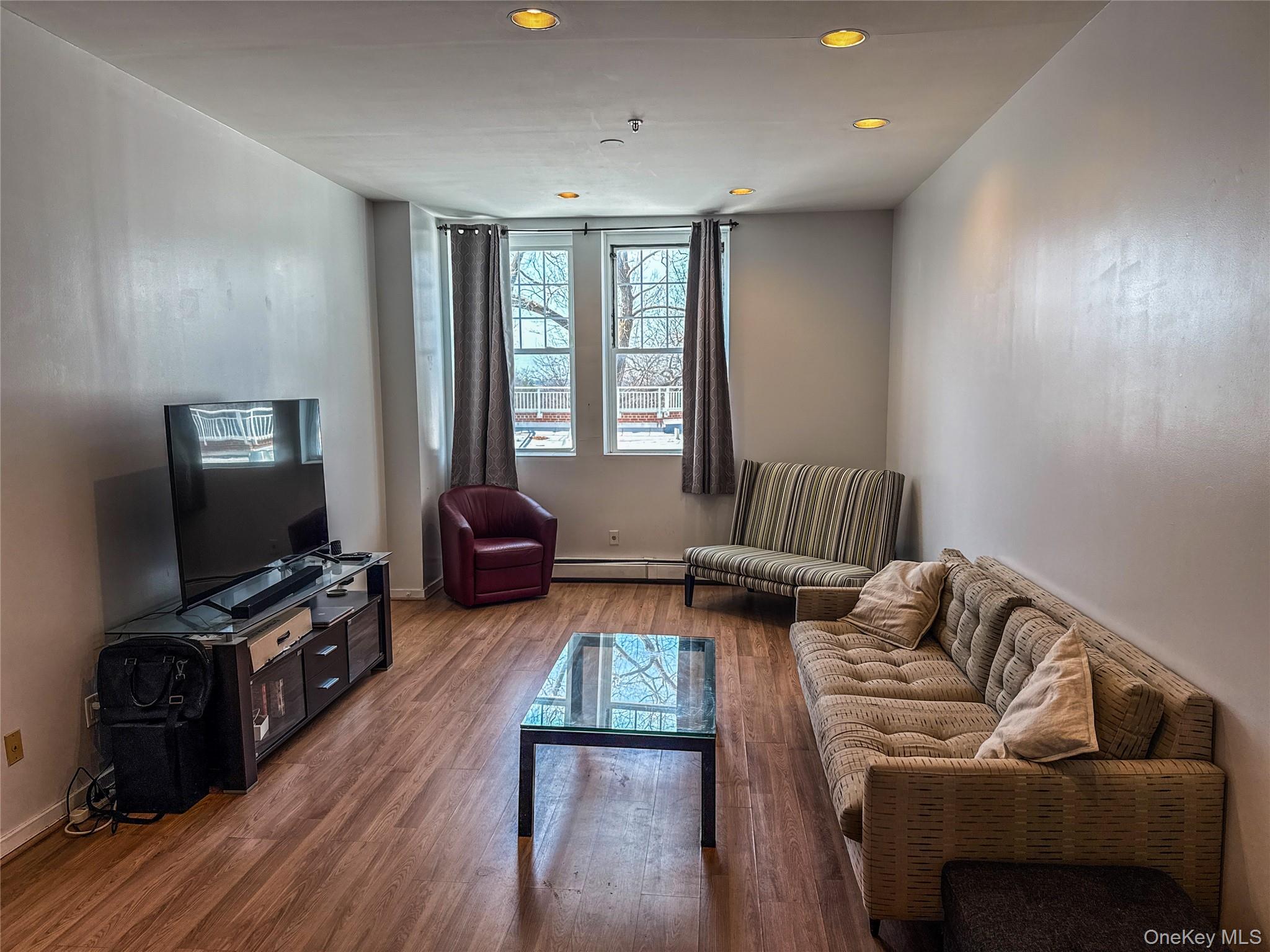 100 Clarewood Drive # 4G, Hastings-on-Hudson, NY 10706