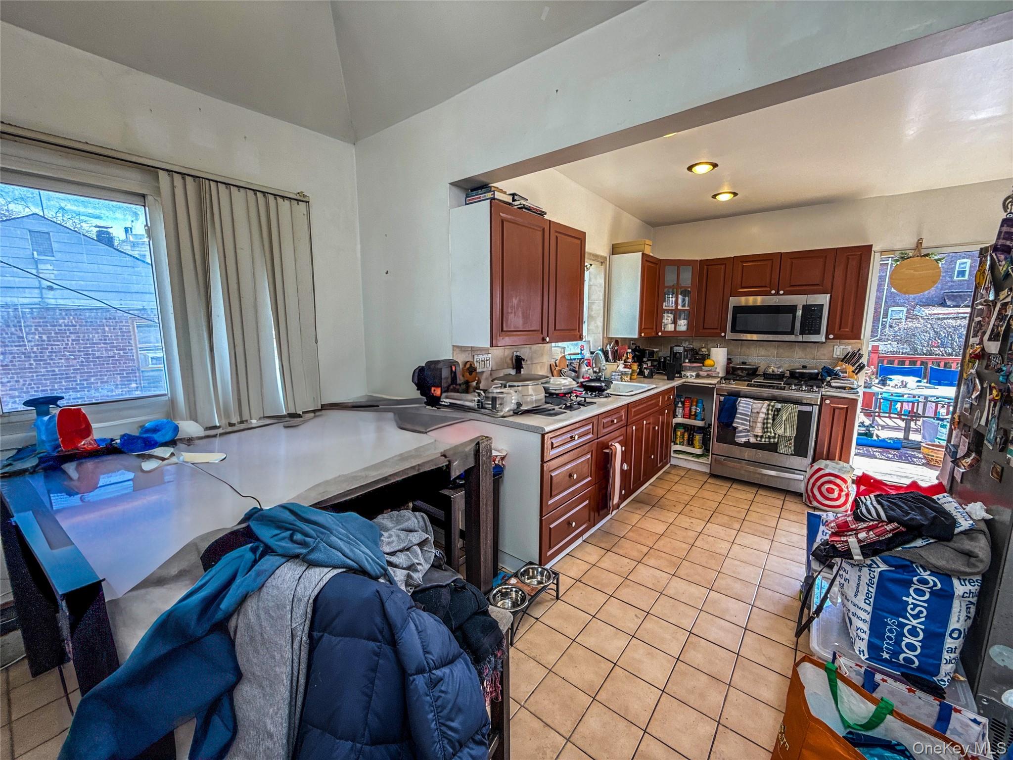 2068 Hermany Avenue, Bronx, NY 10473