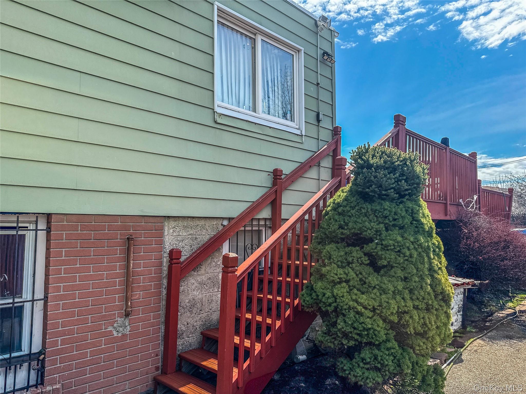 2068 Hermany Avenue, Bronx, NY 10473