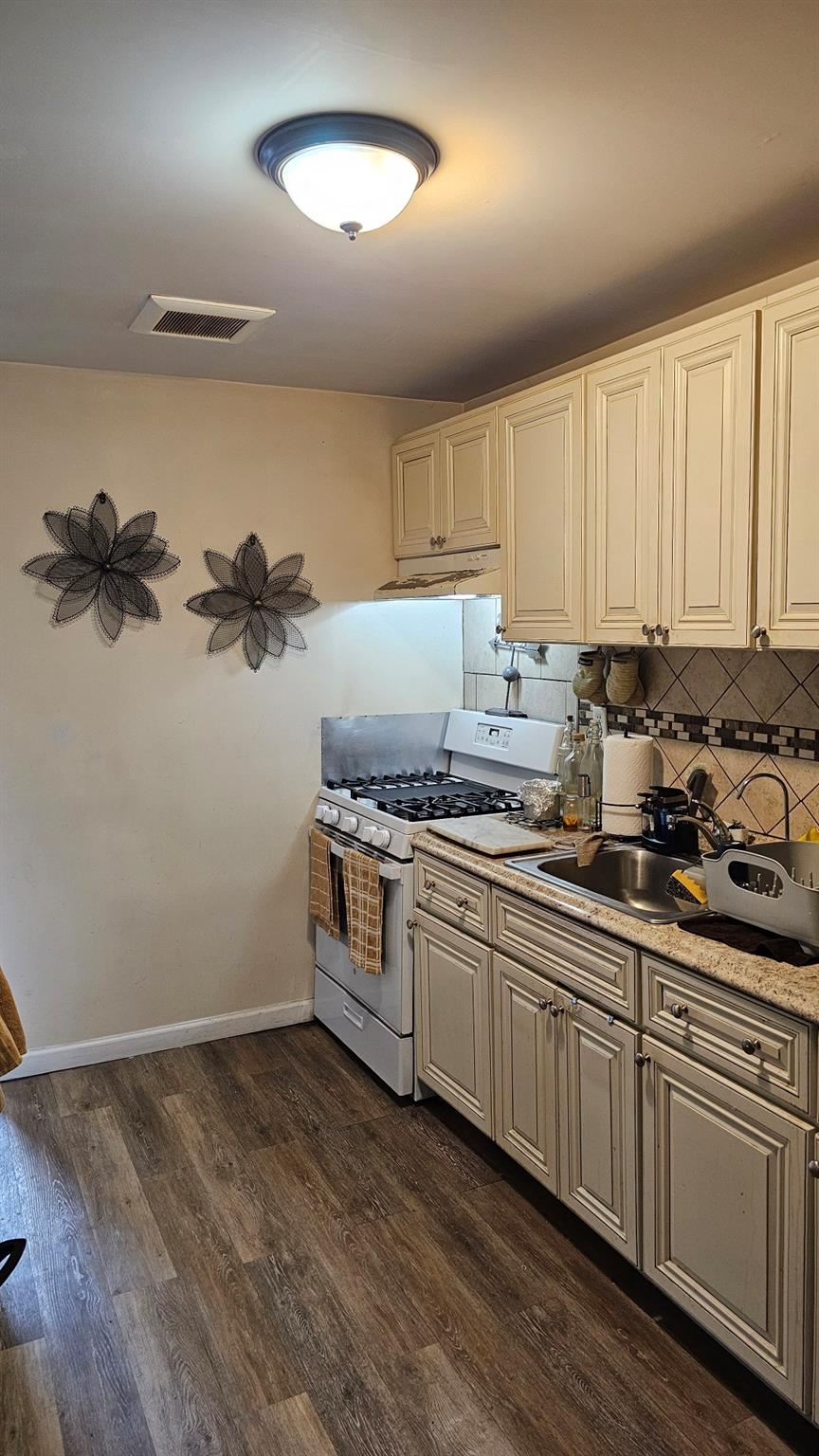 2856 Briggs Avenue, Bronx, NY 10458