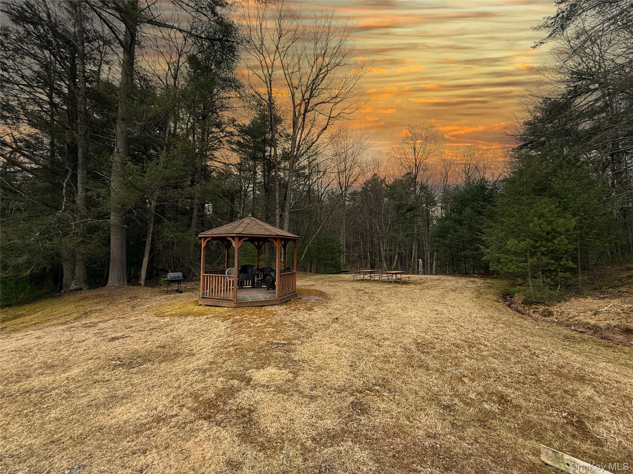 Summit Drive, Barryville, NY 12792