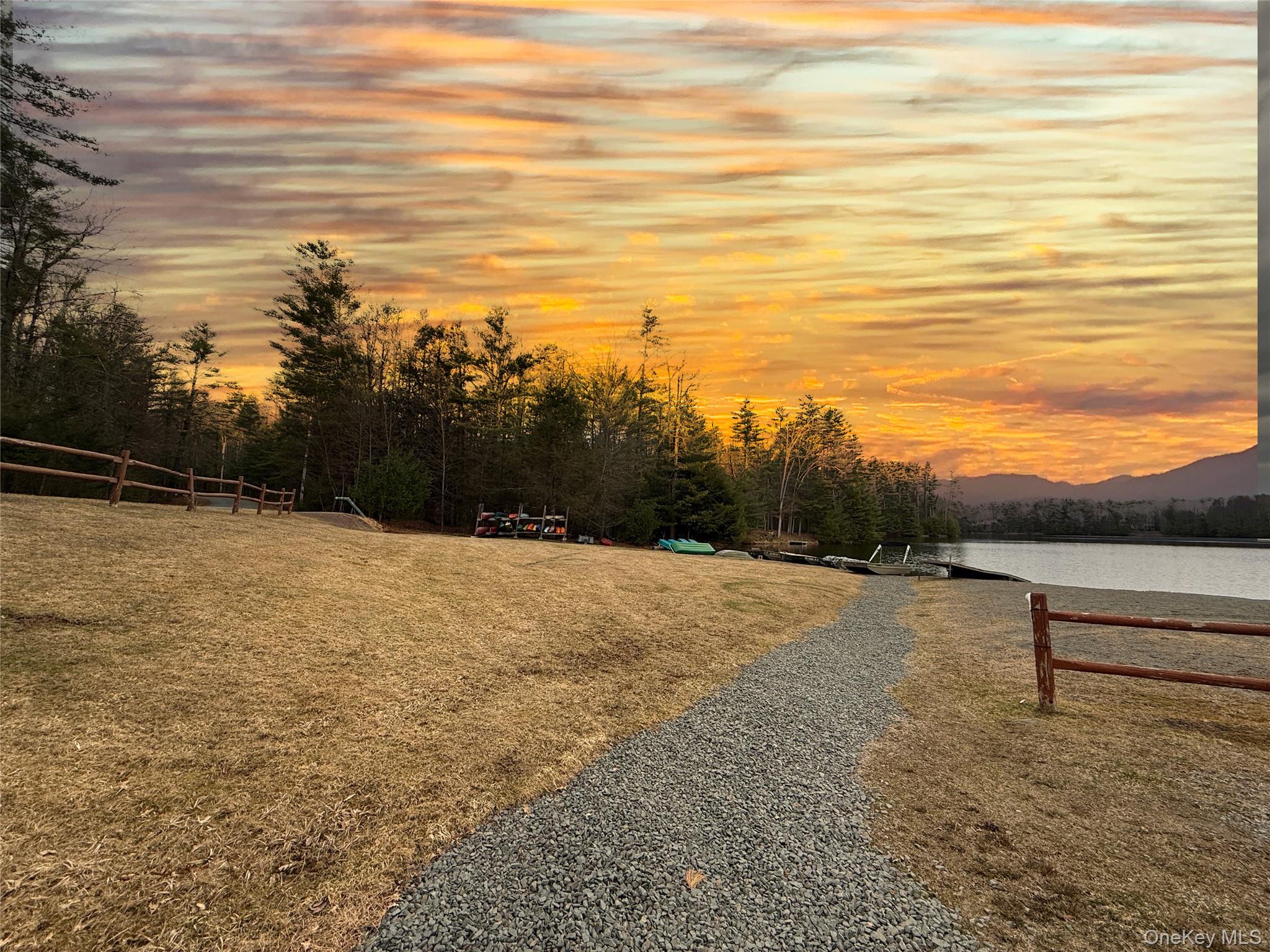 Summit Drive, Barryville, NY 12792