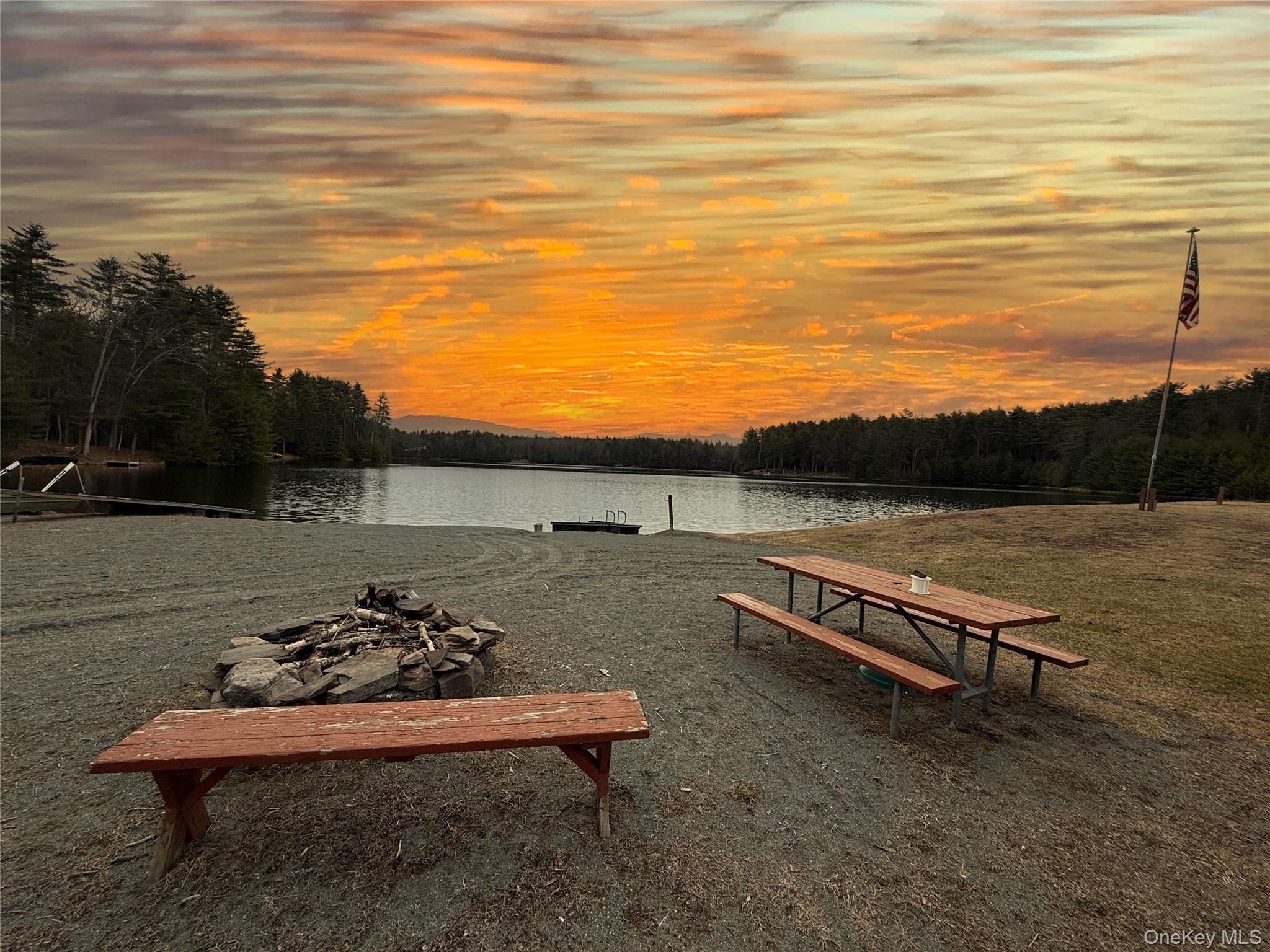 Summit Drive, Barryville, NY 12792