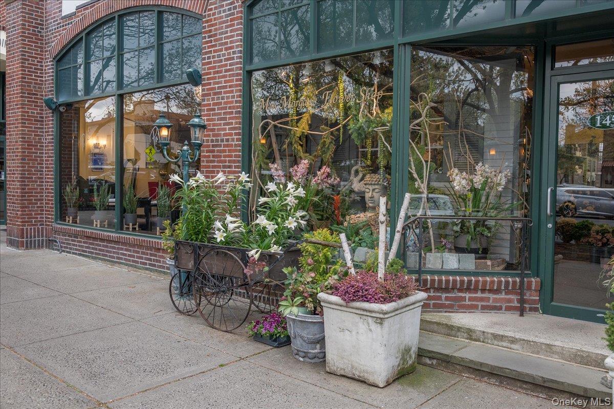 45 Pondfield Road W # 4C, Bronxville, NY 10708