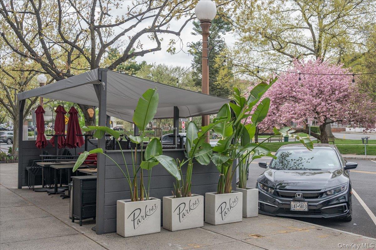 45 Pondfield Road W # 4C, Bronxville, NY 10708