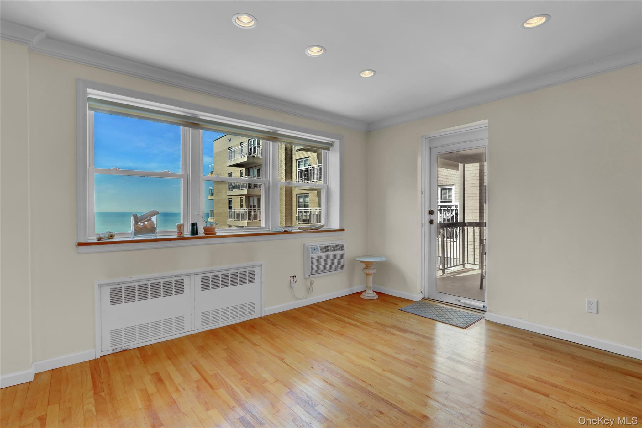 750 Shore Road # 4B, Long Beach, NY 11561