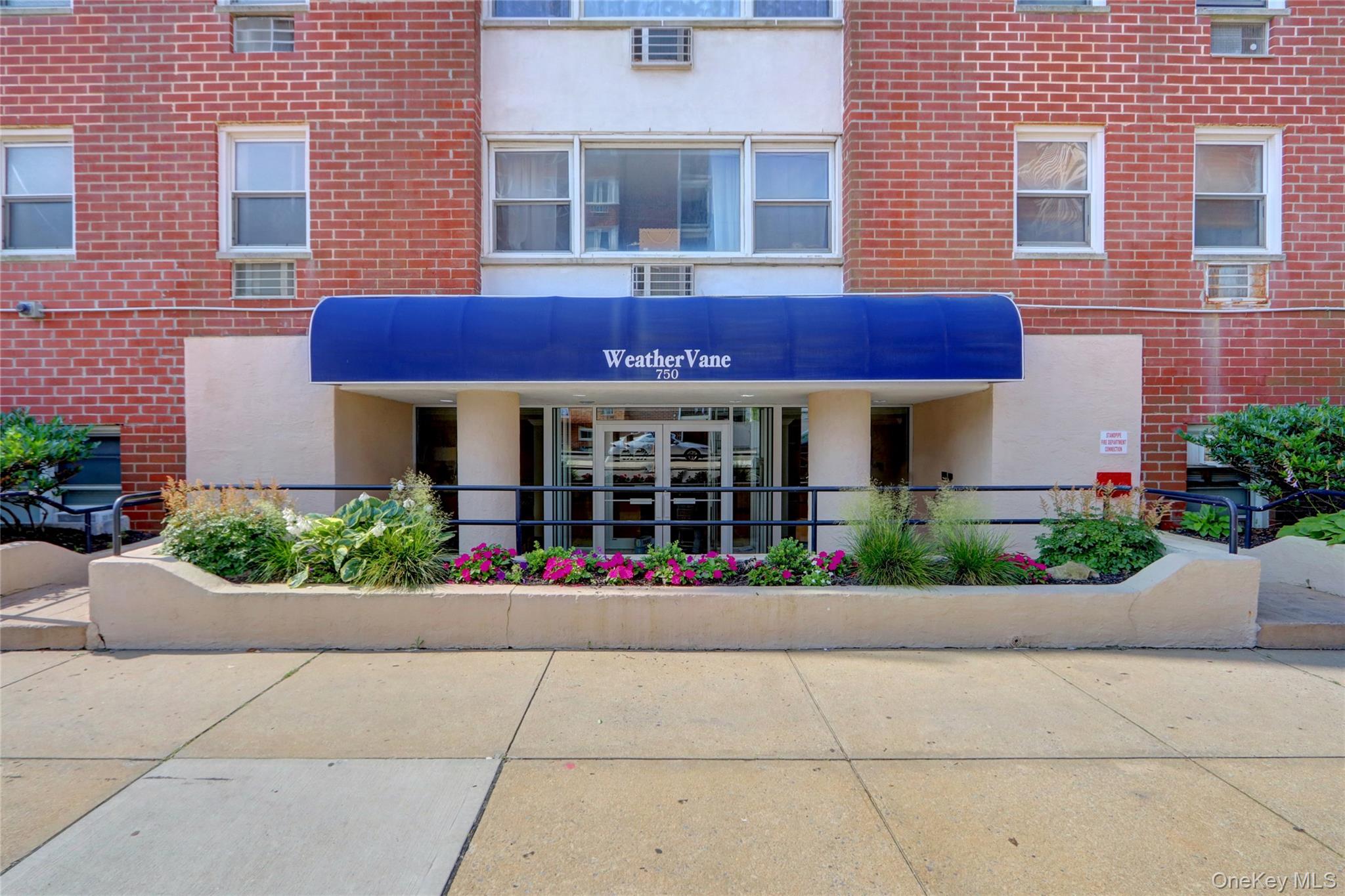 750 Shore Road # 4B, Long Beach, NY 11561