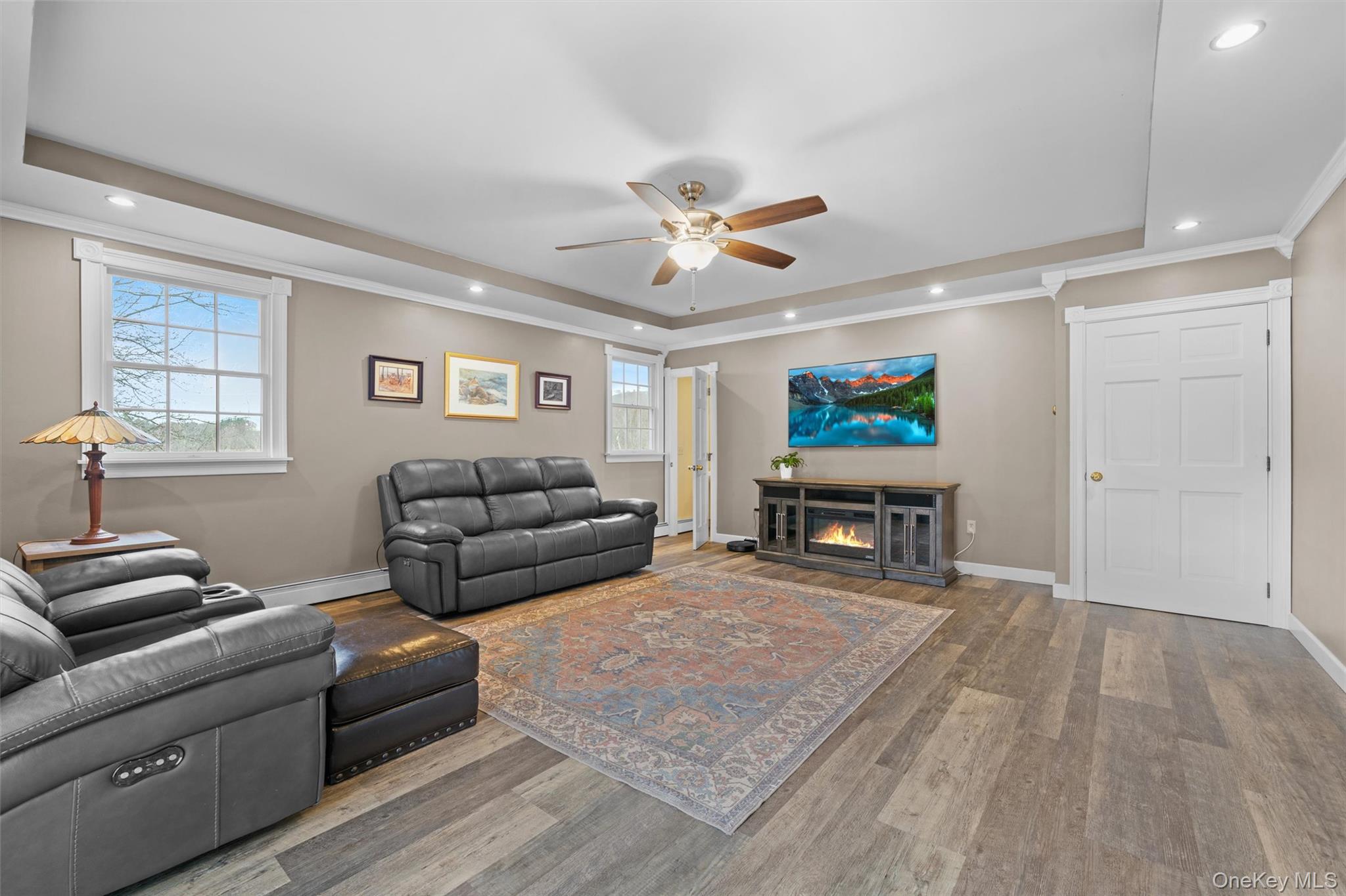 5 Hess Road, Callicoon, NY 12723