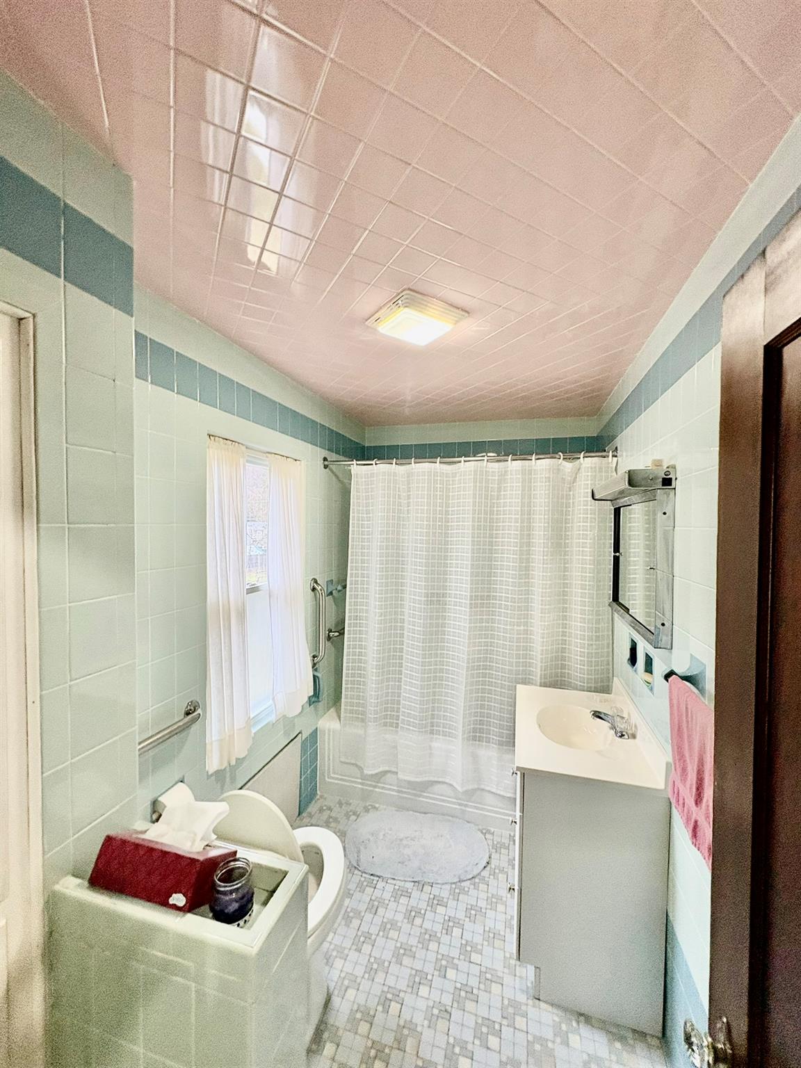 123 Rockland Road, Roscoe, NY 12776