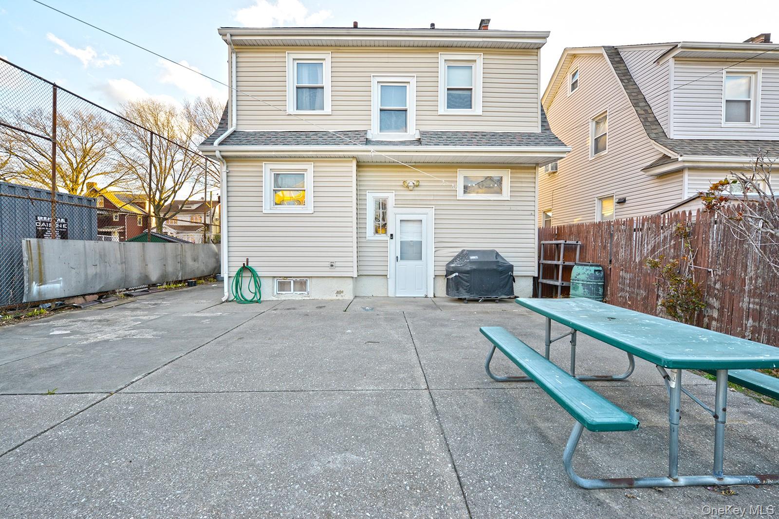 9249 Springfield Boulevard, Queens Village, NY 11428