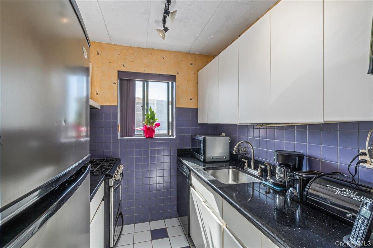 97-12 63rd Drive # 6A, Rego Park, NY 11374