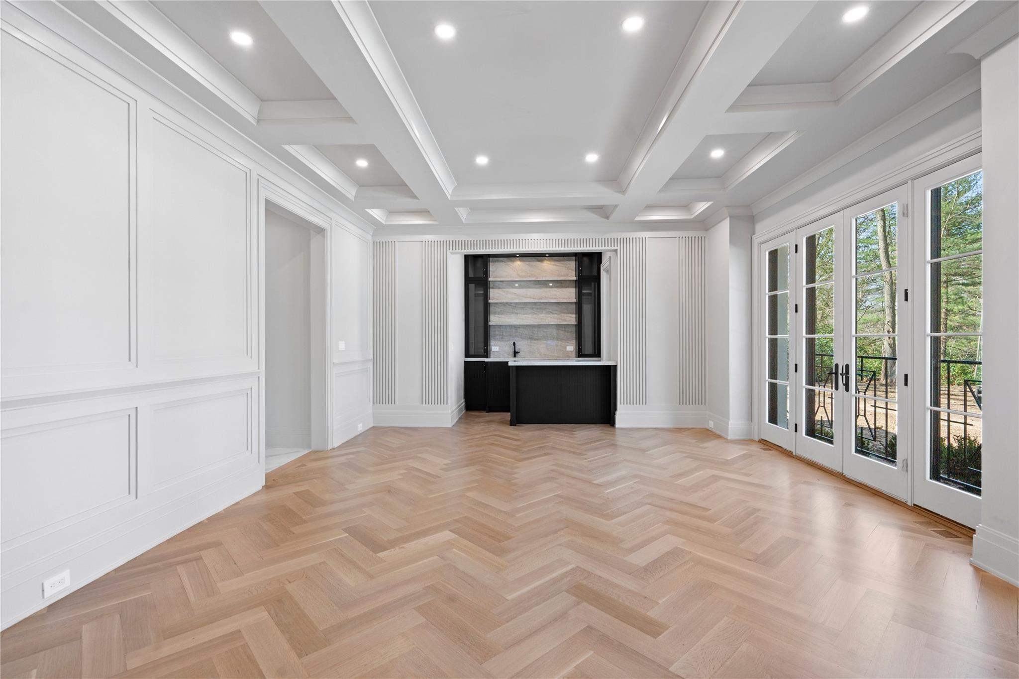 20 Knollwood Road, Muttontown, NY 11545