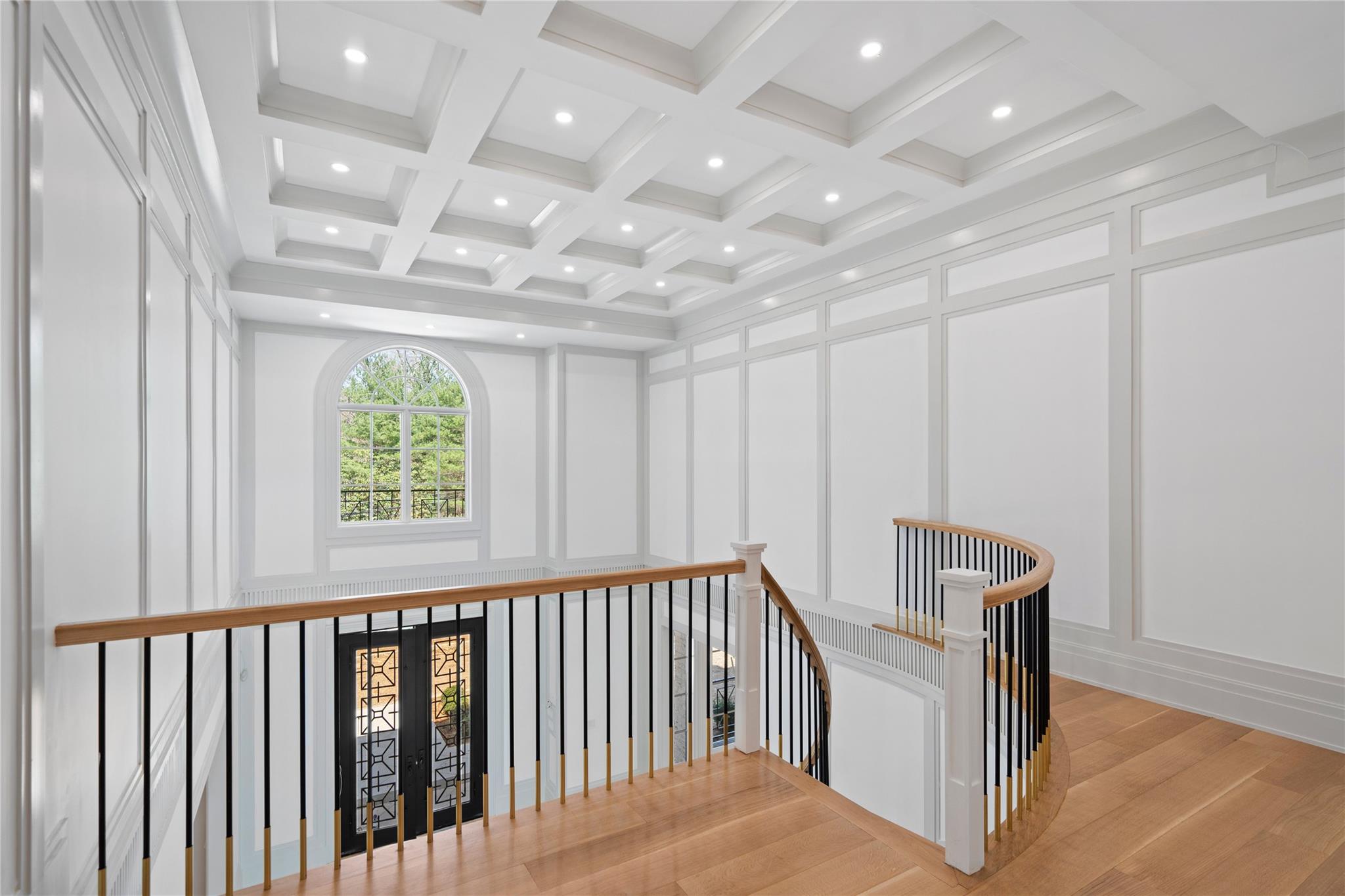 20 Knollwood Road, Muttontown, NY 11545