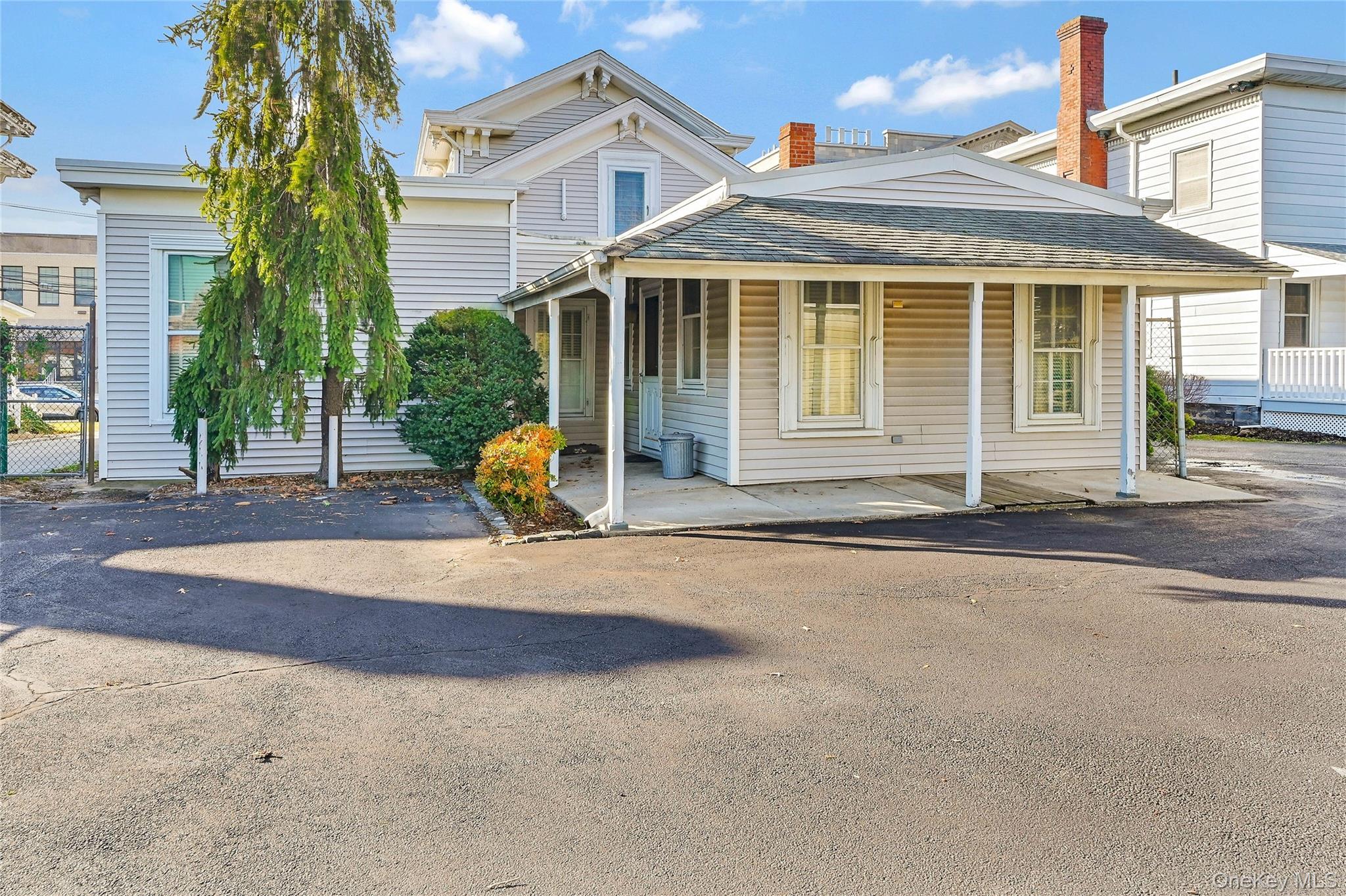 218 Griffing Avenue, Riverhead, NY 11901