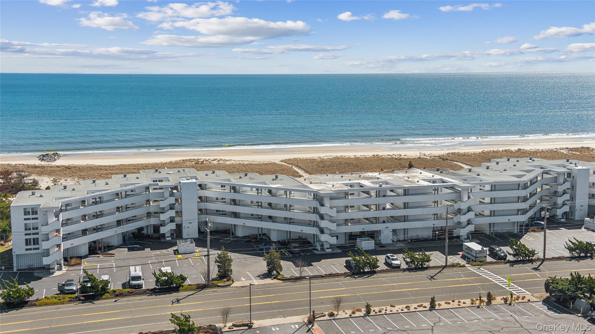 253 Dune Road # 48, Westhampton Beach, NY 11978