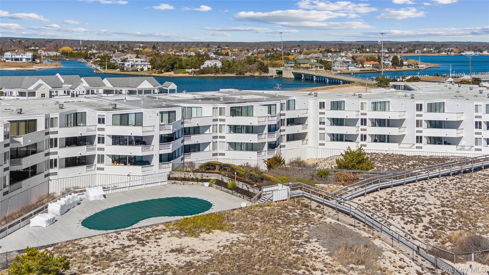 253 Dune Road # 48, Westhampton Beach, NY 11978