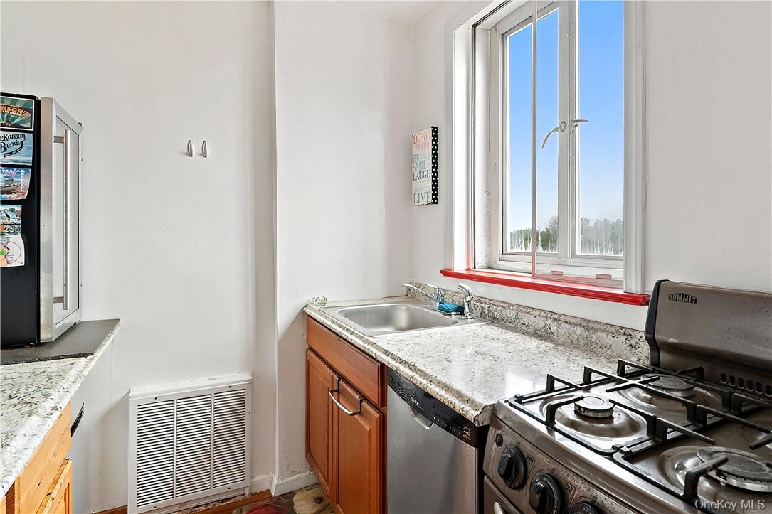 4320 Van Cortlandt Park East # 6B, Bronx, NY 10470