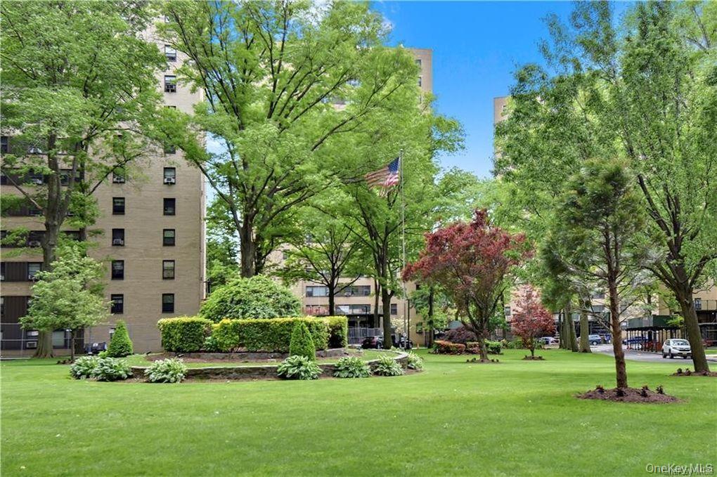 5 Fordham hill Oval # 11h, Bronx, NY 10458