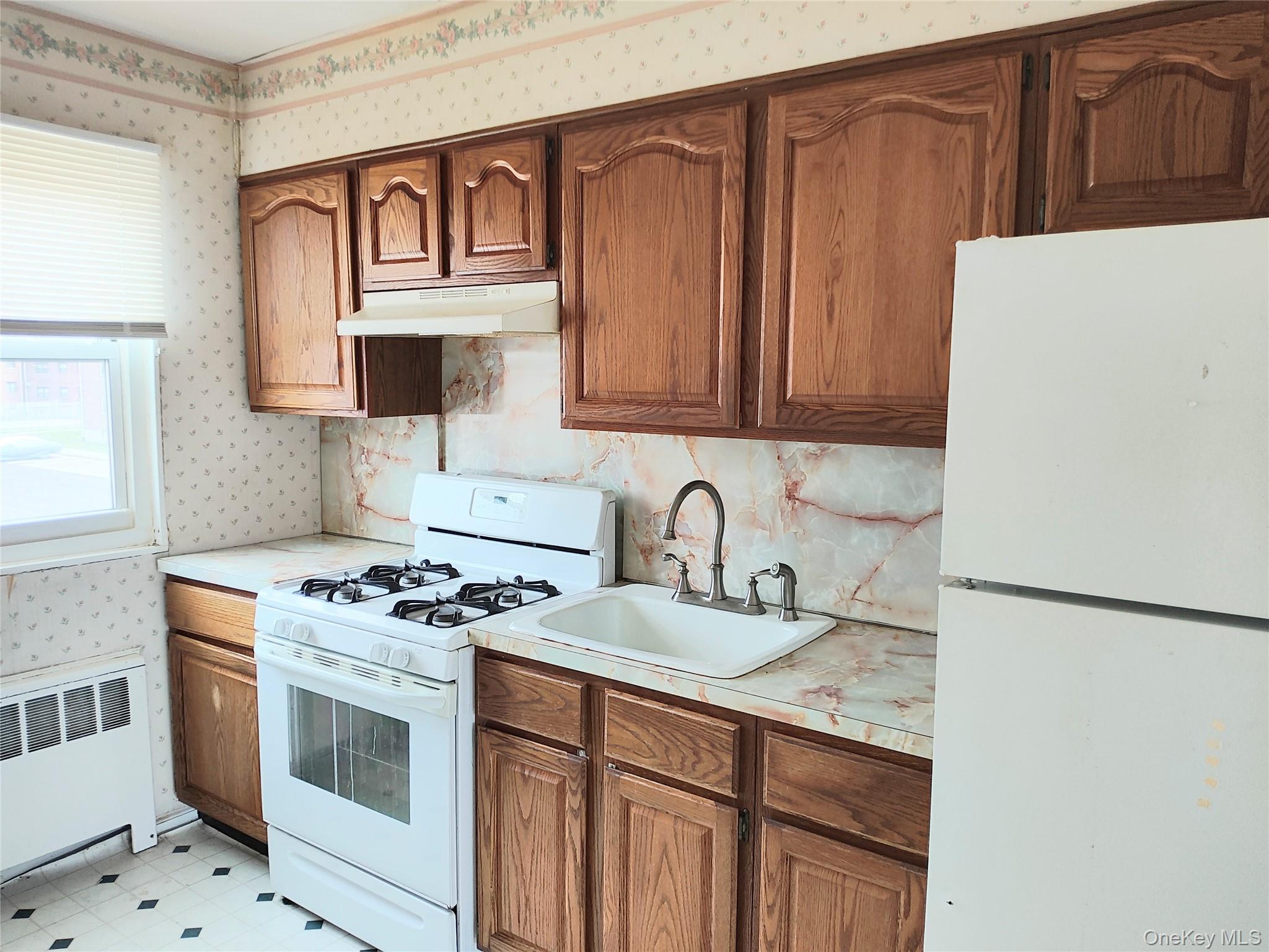 155-11 89th Street # 2L, Howard Beach, NY 11414