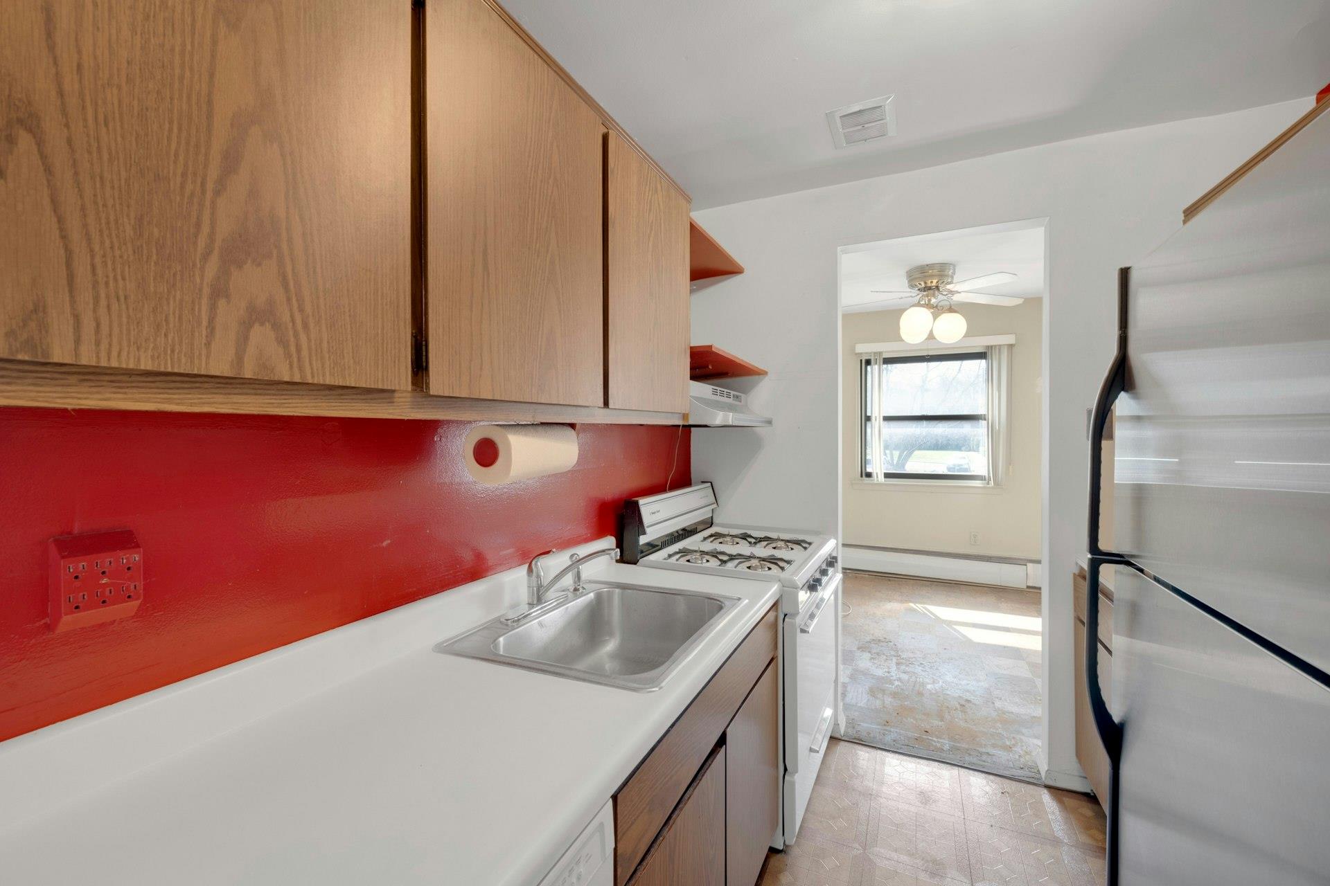 2261 Palmer Avenue # 2M, New Rochelle, NY 10801