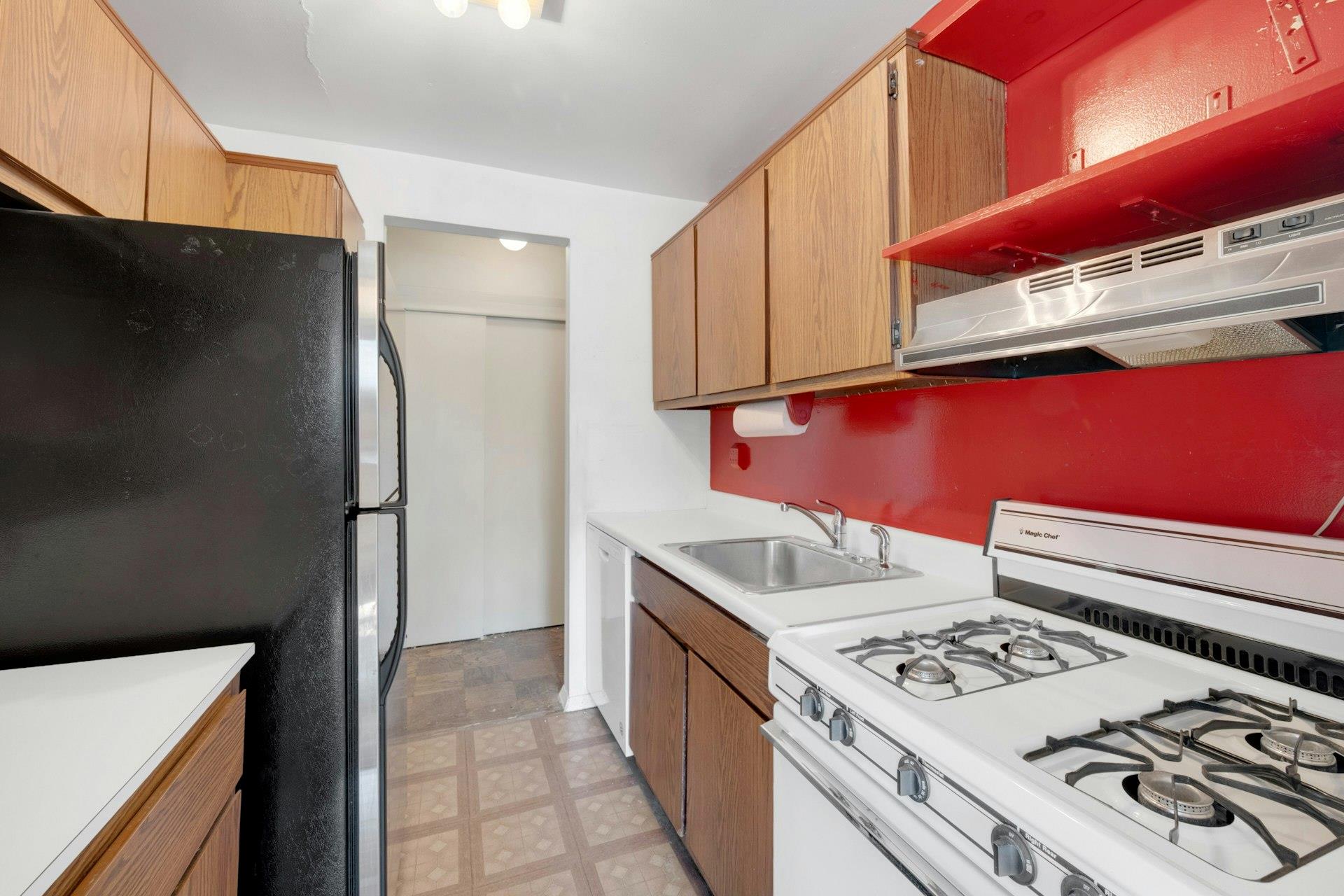 2261 Palmer Avenue # 2M, New Rochelle, NY 10801