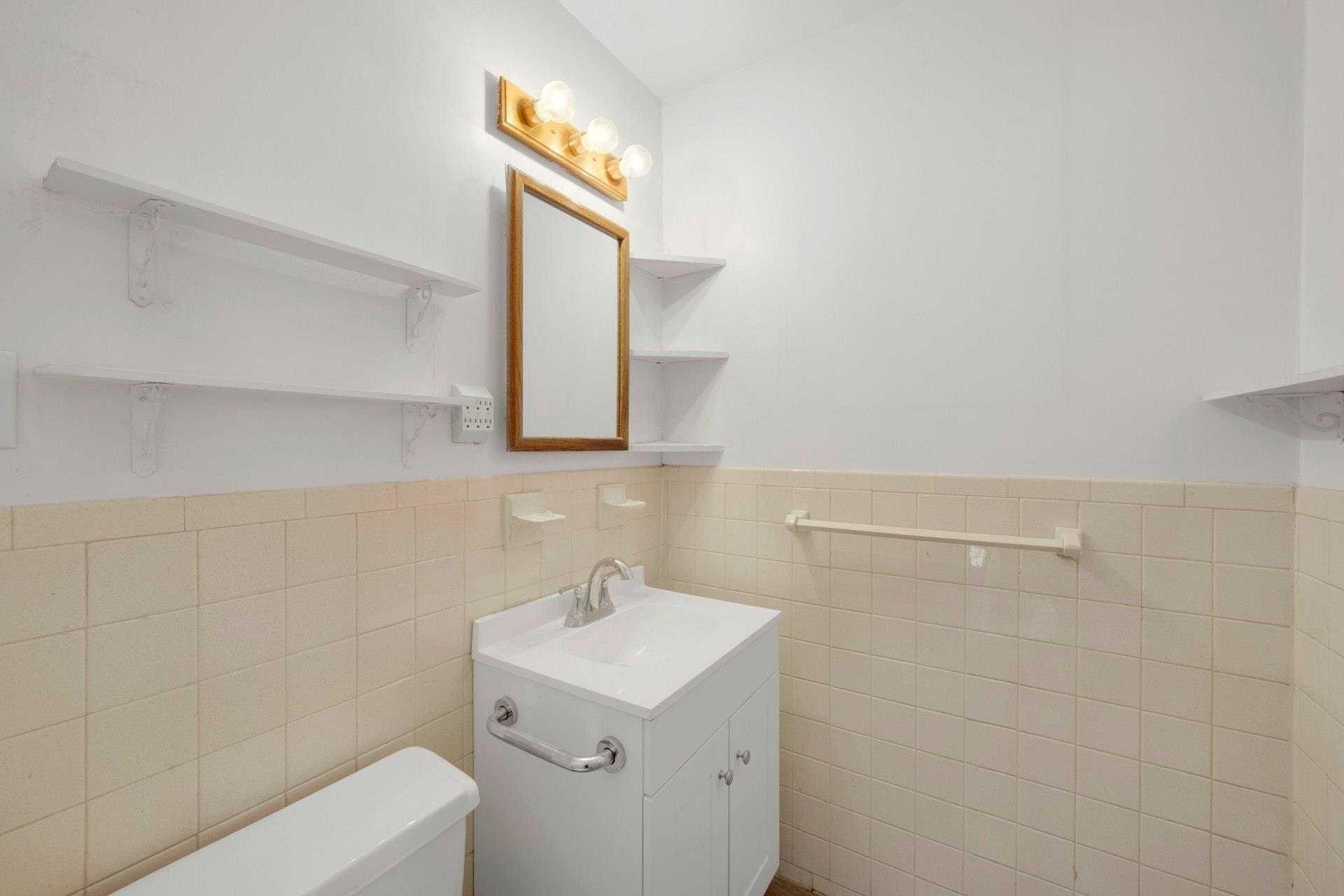 2261 Palmer Avenue # 2M, New Rochelle, NY 10801