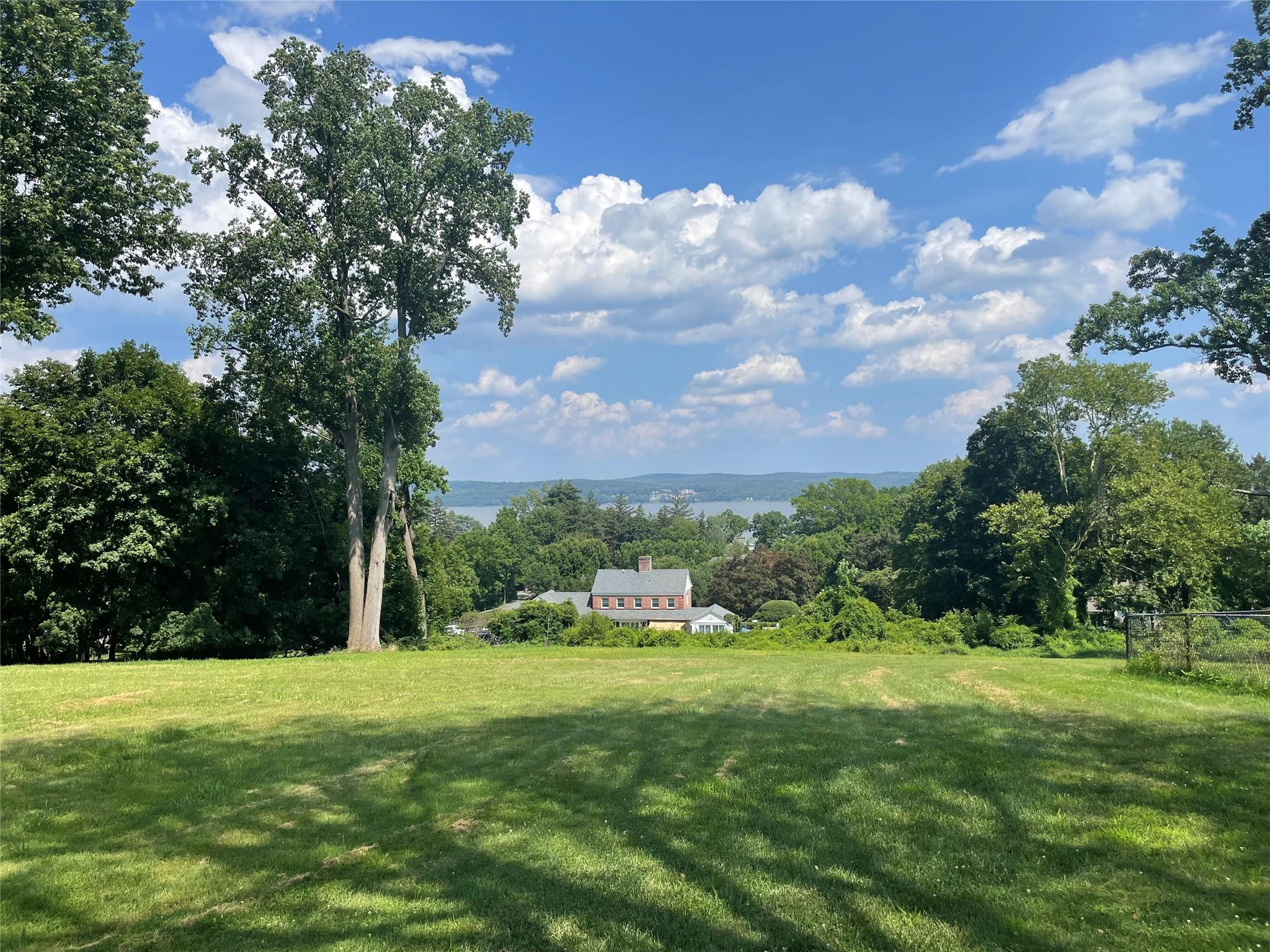 523 N Midland Avenue, Nyack, NY 10960